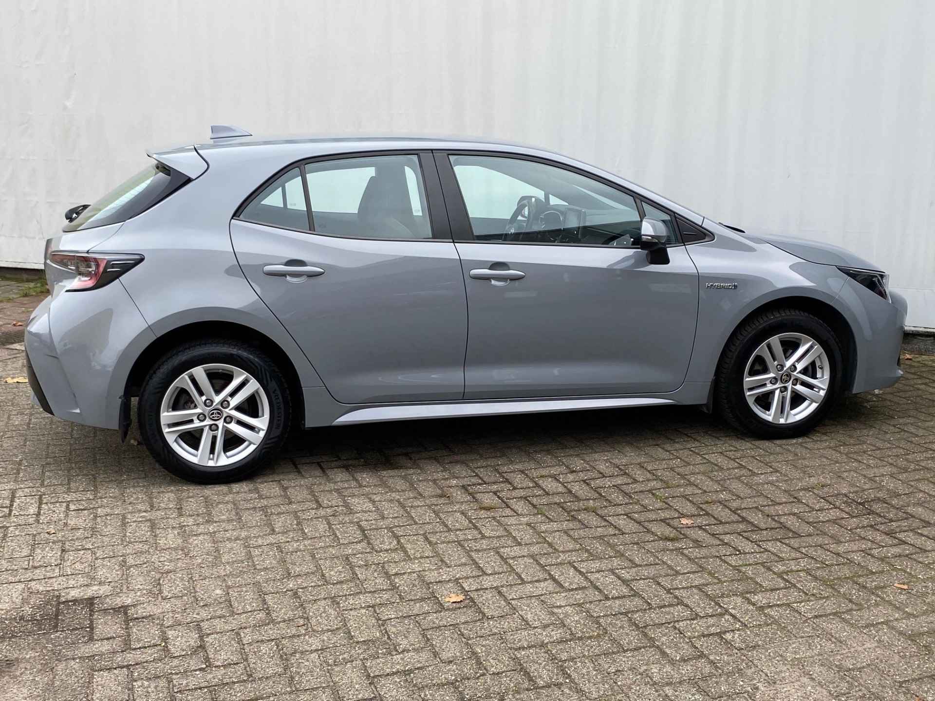 Toyota Corolla 1.8 Hybrid Business / Carplay/ stl.vw - 4/23