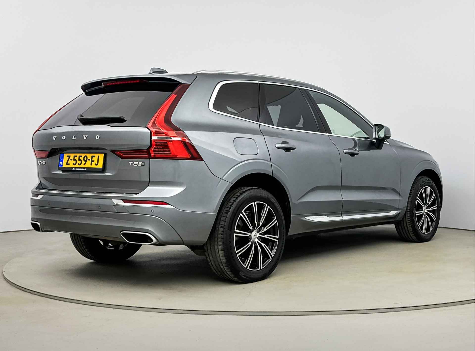 Volvo XC60 2.0 T8 Twin Engine AWD Inscription // LUCHTVERING // - 2/30