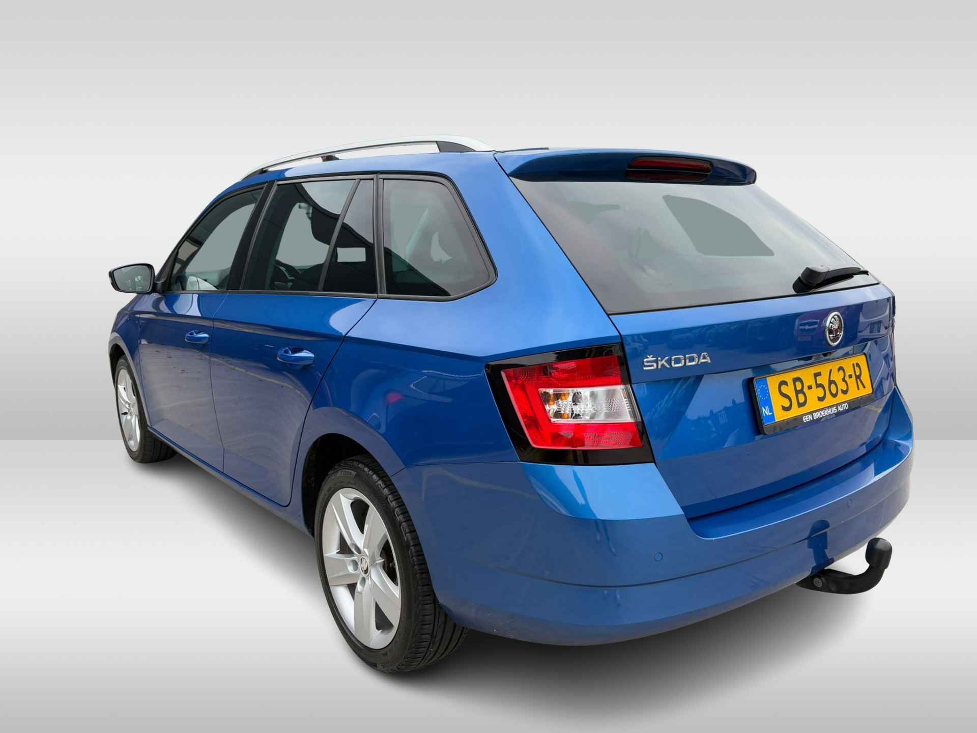 Škoda Fabia Combi Style Business 1.0 110 pk TSI DSG | Achteruitrijcamera | Cruise Control | PDC V+A | Climate Control | Panoramadak | Vaste trekhaak - 7/30