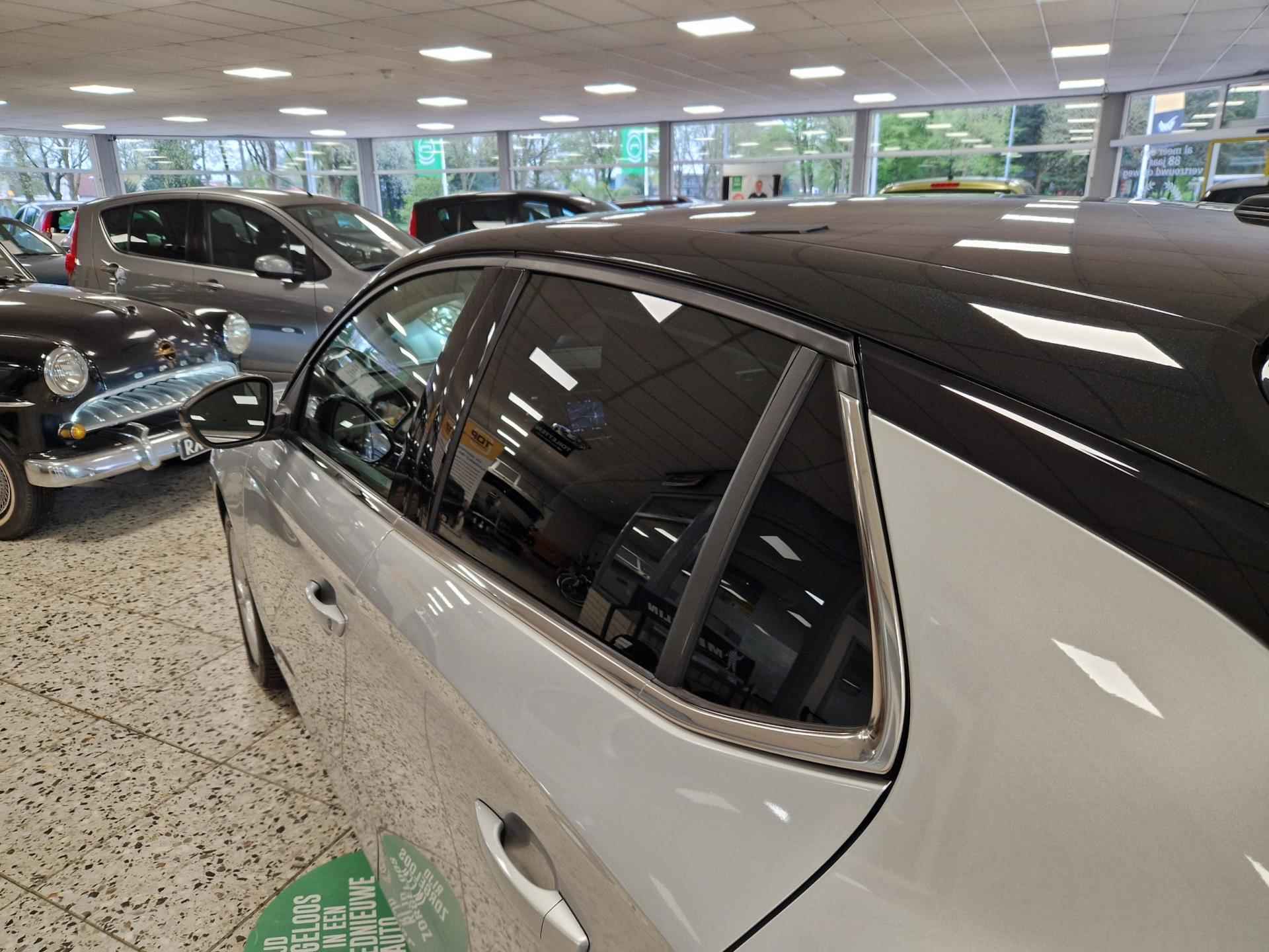 Opel CORSA 1.2 Elegance Automaat | Navi | LED | Camera | Parkeersensoren | Stoelverwarming | - 19/48