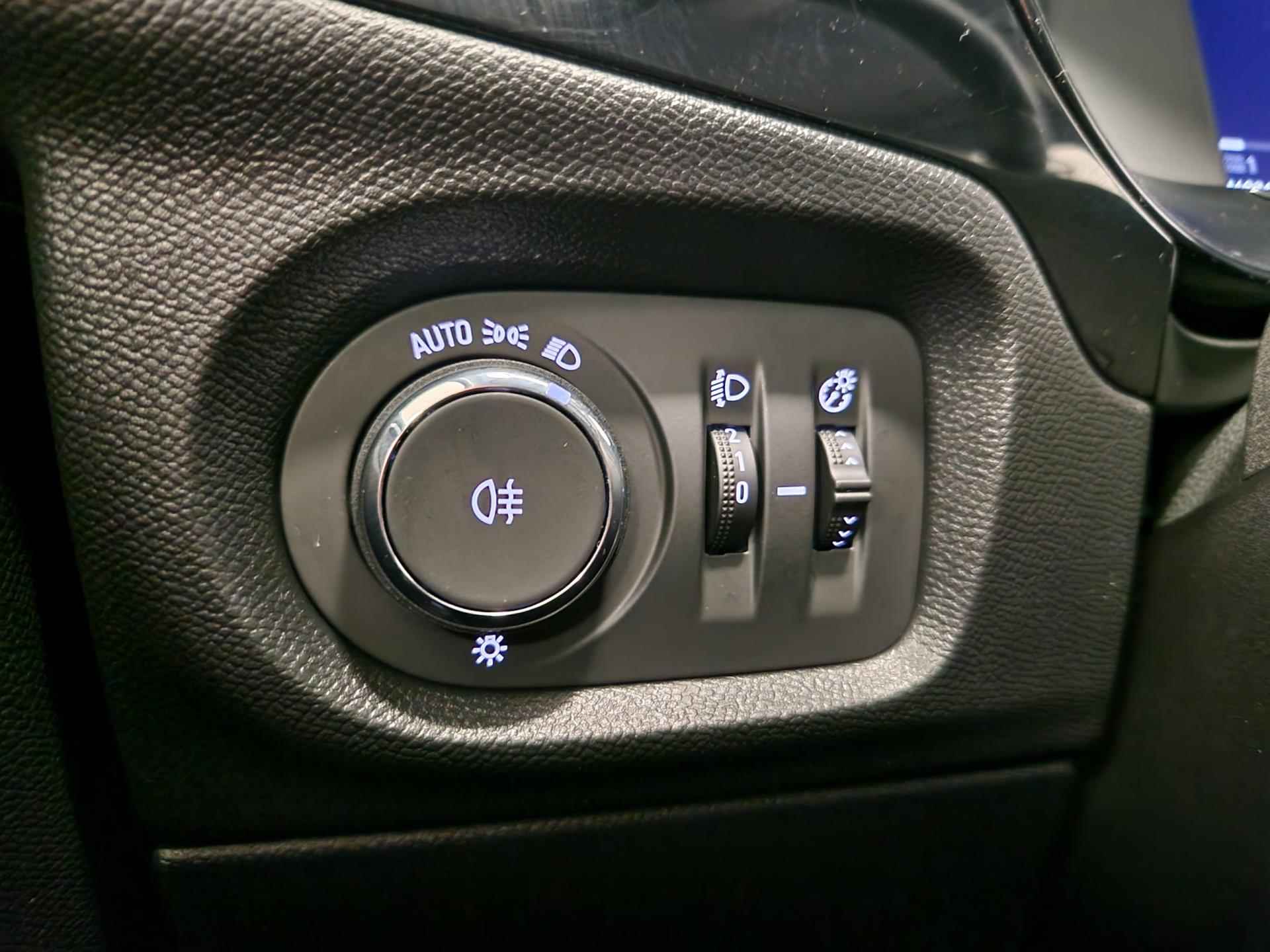 Opel CORSA 1.2 Elegance Automaat | Navi | LED | Camera | Parkeersensoren | Stoelverwarming | - 27/48
