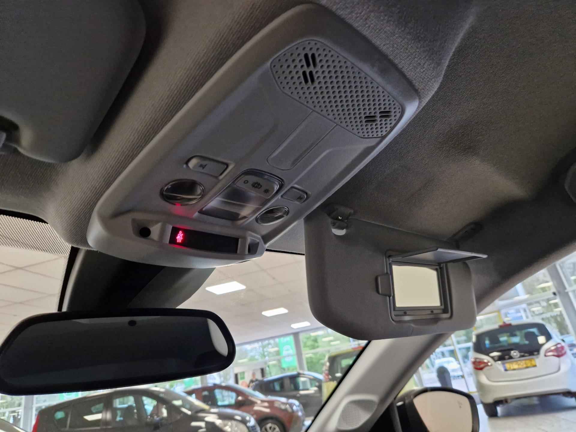 Opel CORSA 1.2 Elegance Automaat | Navi | LED | Camera | Parkeersensoren | Stoelverwarming | - 33/48