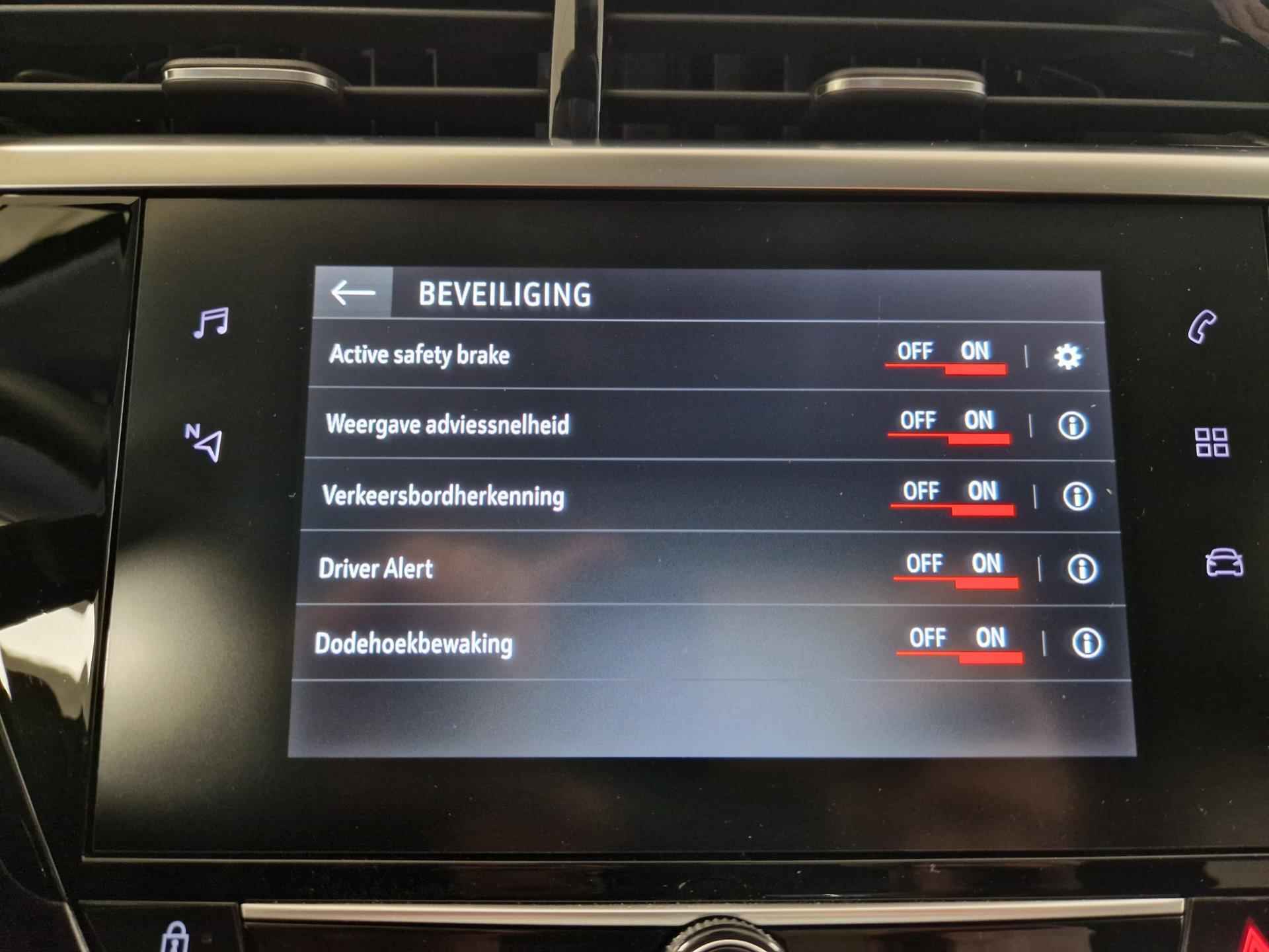 Opel CORSA 1.2 Elegance Automaat | Navi | LED | Camera | Parkeersensoren | Stoelverwarming | - 43/48