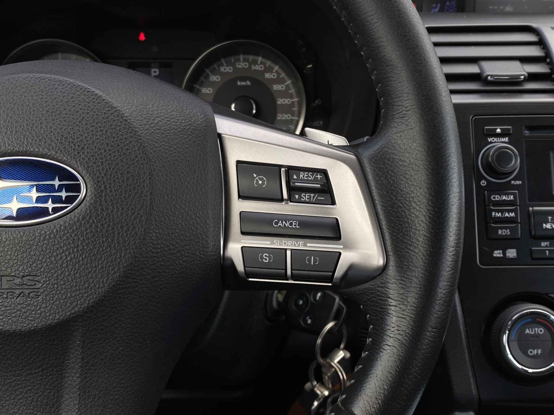 Subaru Forester 2.0 Luxury | Stoelverwarming voor | Cruise control | Achteruitrijcamera | Climate control | Bluetooth | Trekhaak | - 13/35