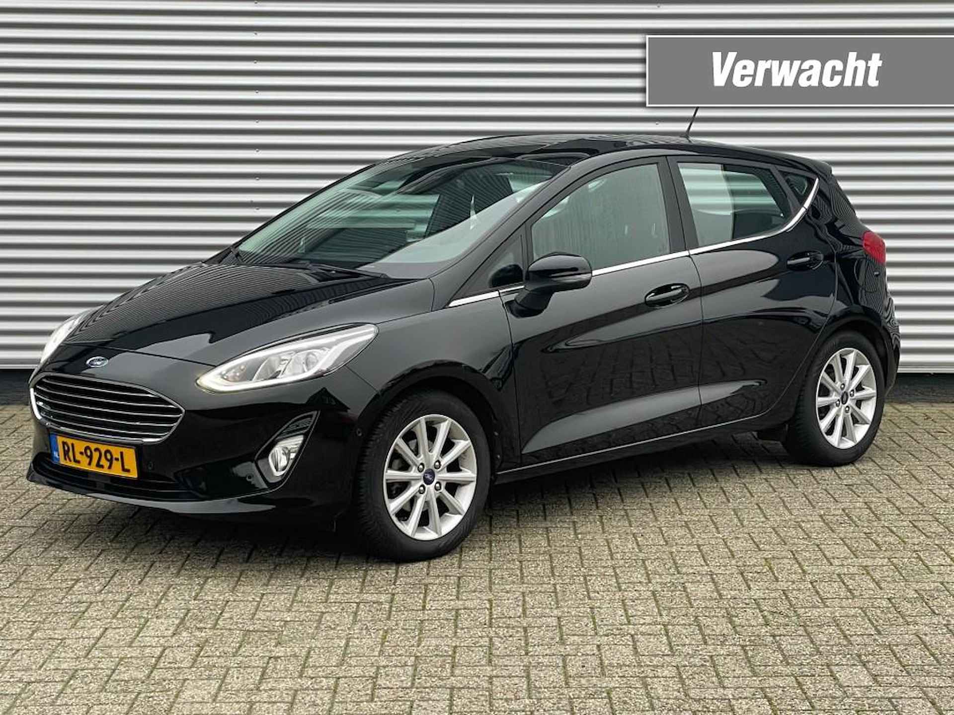 FORD Fiesta 1.0 EcoBoost Titanium / Ad. Cruise / B&amp;O / Navi / PDC / Camera - 2/18