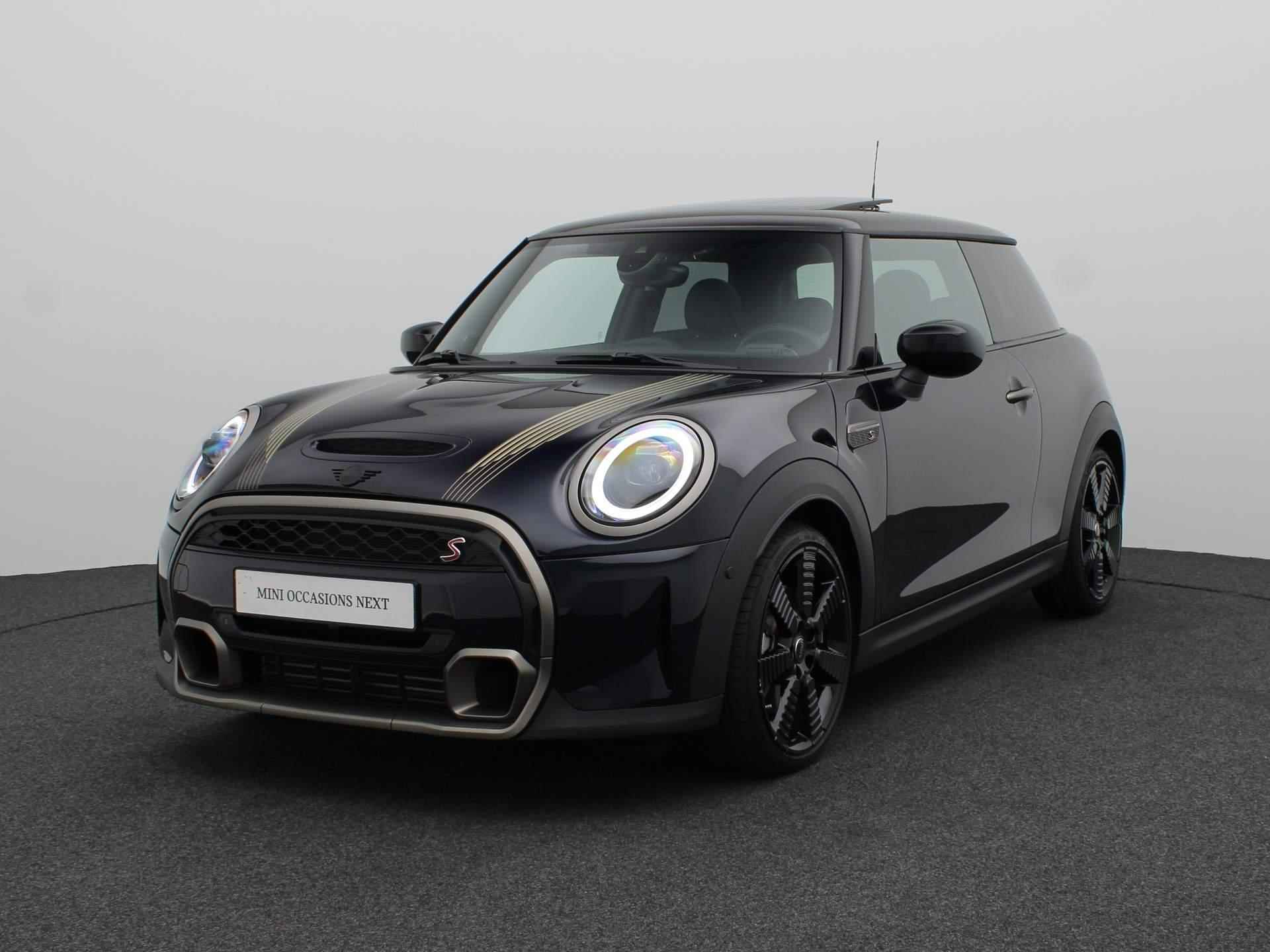 MINI 3-Deurs Cooper S Resolute Edition + Premium Plus Pakket + Glazen panoramadak + Harman-Kardon + Achteruitrijcamera + LED +18'' - 25/25