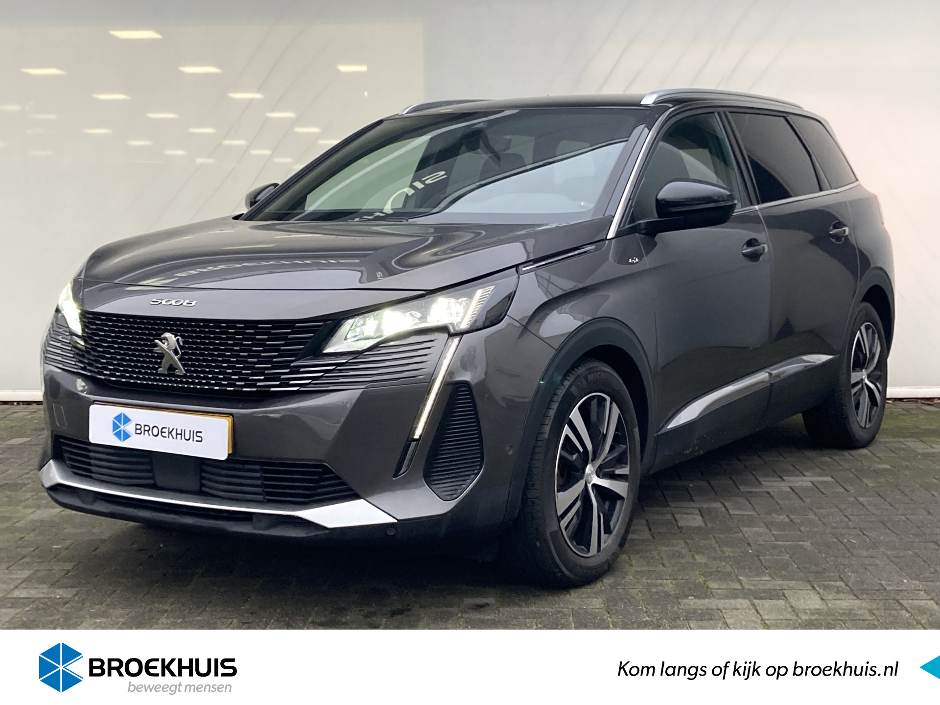 Peugeot 5008 1.6 PureTech GT | Airco | Camera | Adapt-Cruise | 7 zits | Trekhaak |