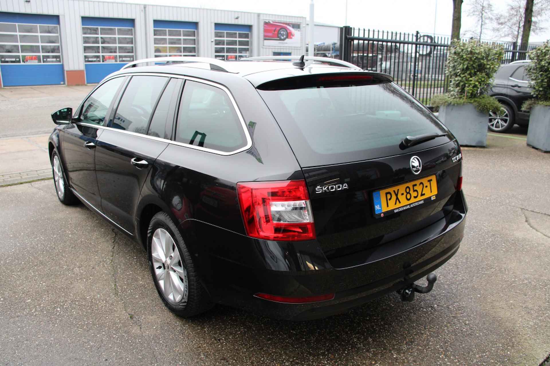 Skoda Octavia Combi 1.0 TSI Grt Amb. Bns - 5/19