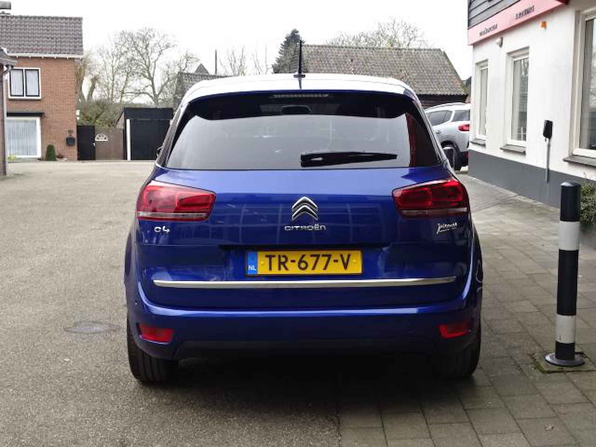 Citroen C4 Picasso 1.6 THP Shine - 4/28