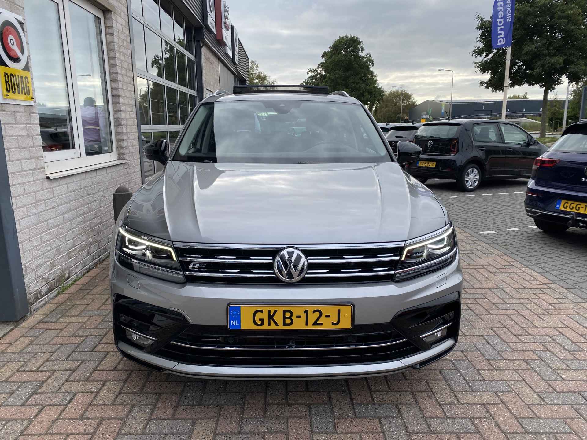 Volkswagen Tiguan 1.5 TSI R-Line / AUTOMAAT/ PANO/ DYNAUDIO/ 360 CAMERA/ PARK. SENSOREN/ LED/ DODE HOEK/ HEAD UP DISPLAY/ STOEL VERWARM./ DIGITAL DASHBOARD/ ADAPT. CRUISE/ BLUETOOTH/ NAVI/ CLIMA/ DAB/ 19" LMV/ - 36/44