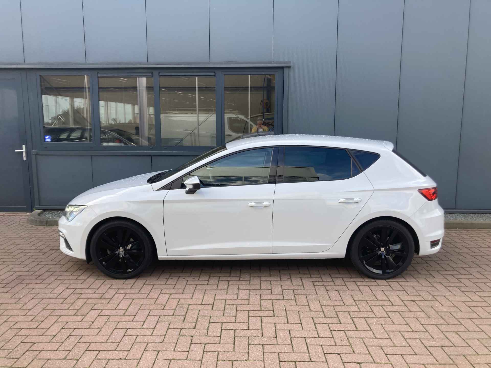 SEAT Leon 1.4 TSi 150pk FR KEYLESS/CAMERA/CARPLAY/18INCH/SPORTUITLAAT - 15/80