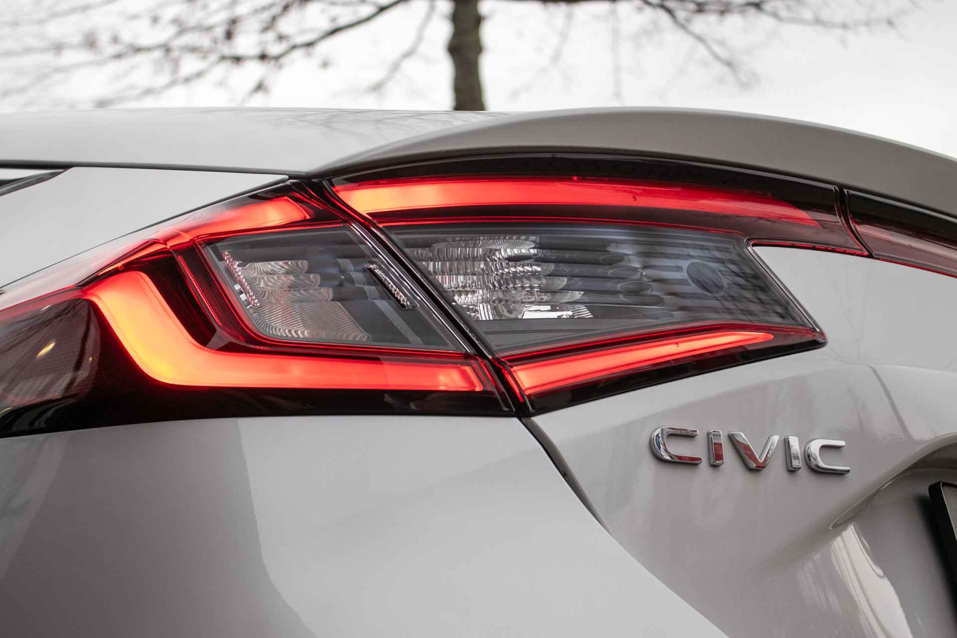 Honda Civic 2.0 e:HEV Advance - All-in rijklrprs | Honda Sensing | pano-schuif -k dak - 34/46