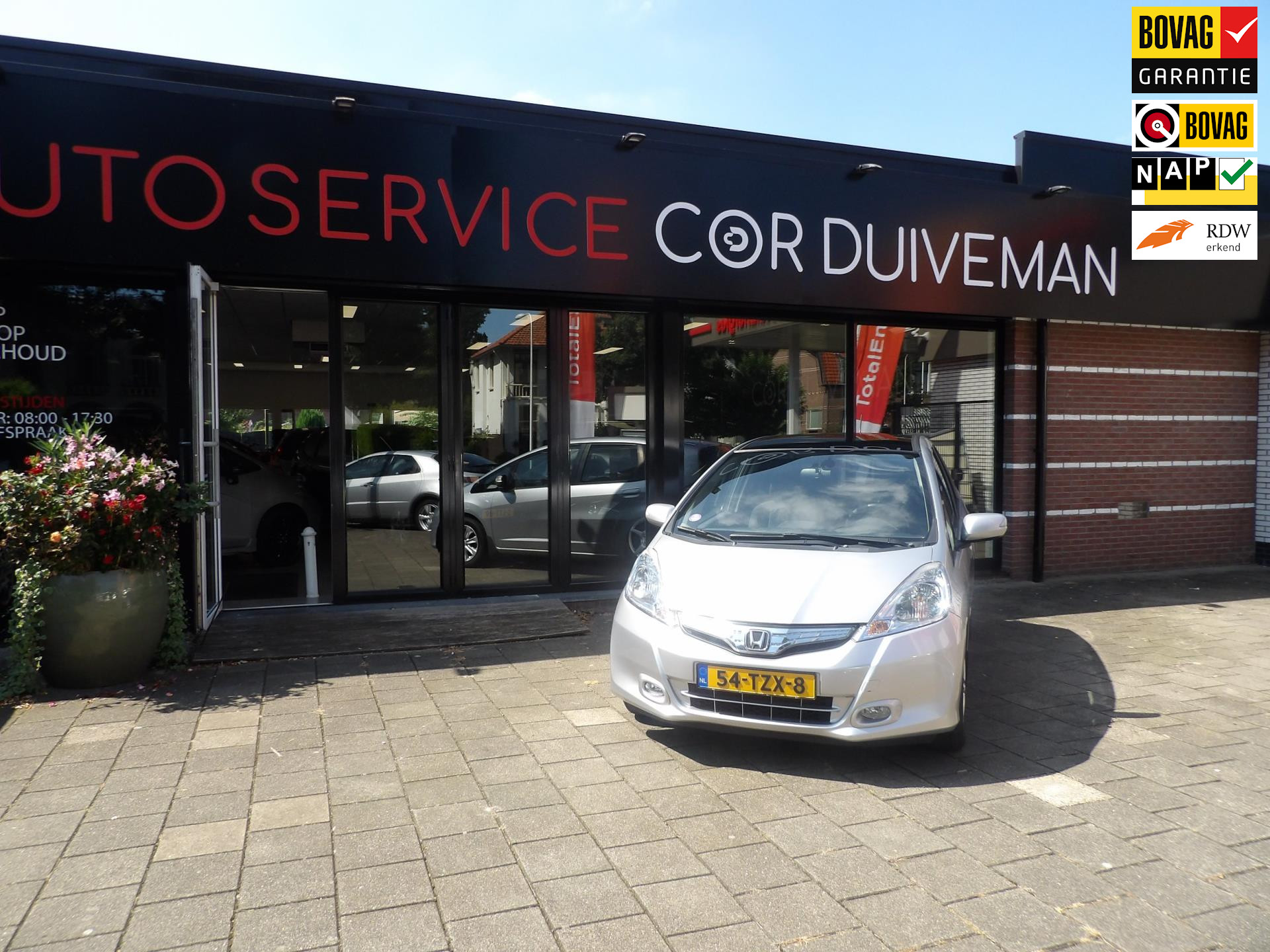 Honda Jazz 1.4 Hybrid Elegance // VOLLEDIG ONDERHOUDEN / AUTOMAAT / PANORAMADAK