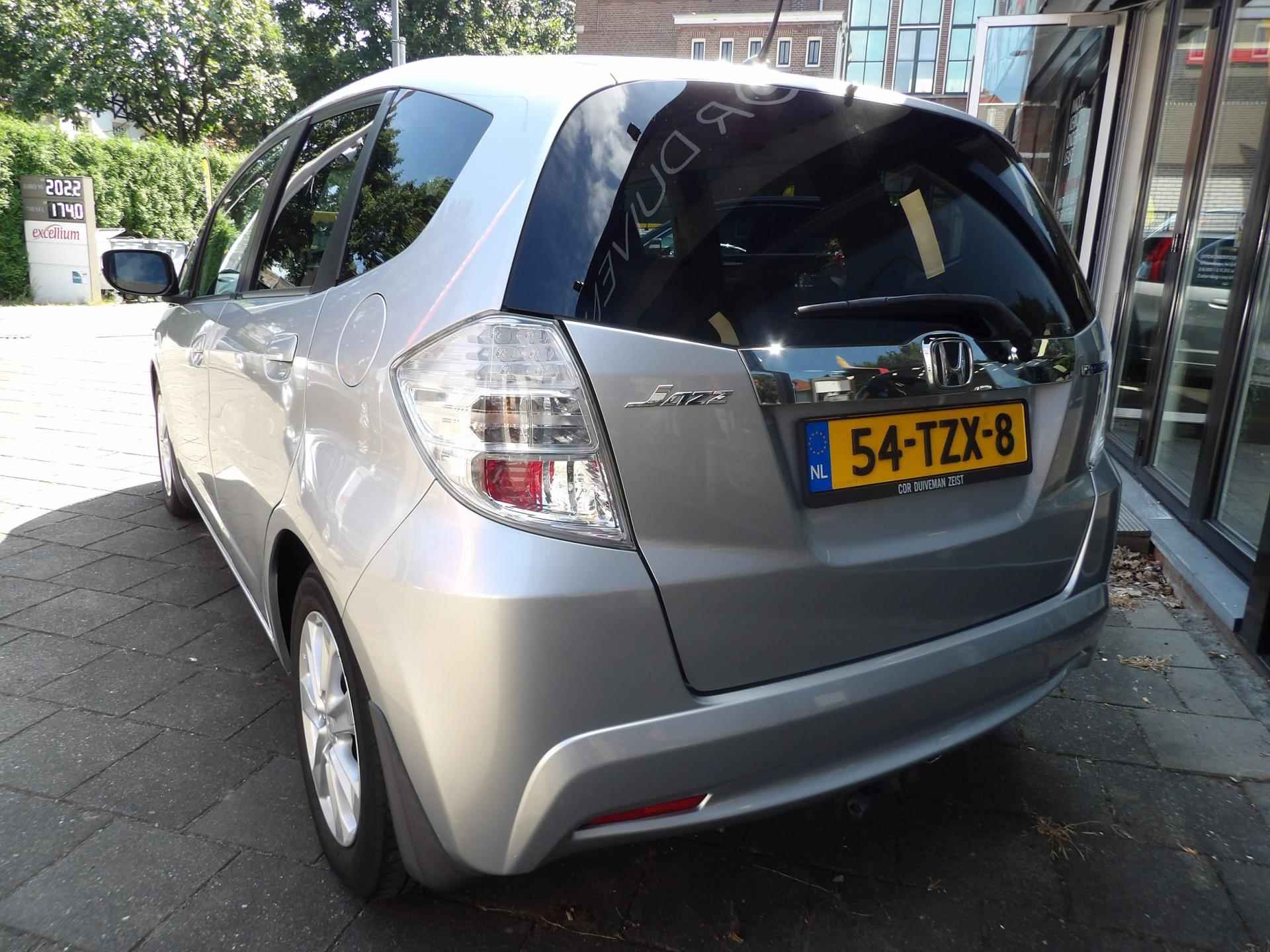 Honda Jazz 1.4 Hybrid Elegance // VOLLEDIG ONDERHOUDEN / AUTOMAAT / PANORAMADAK - 6/13