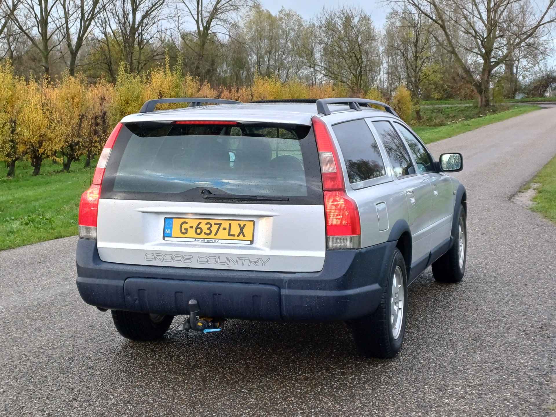 Volvo XC70 2.5 T Cross Country Lage km ! | Boekje | Dist riem | Trekh | Open dak | Etc - 7/50