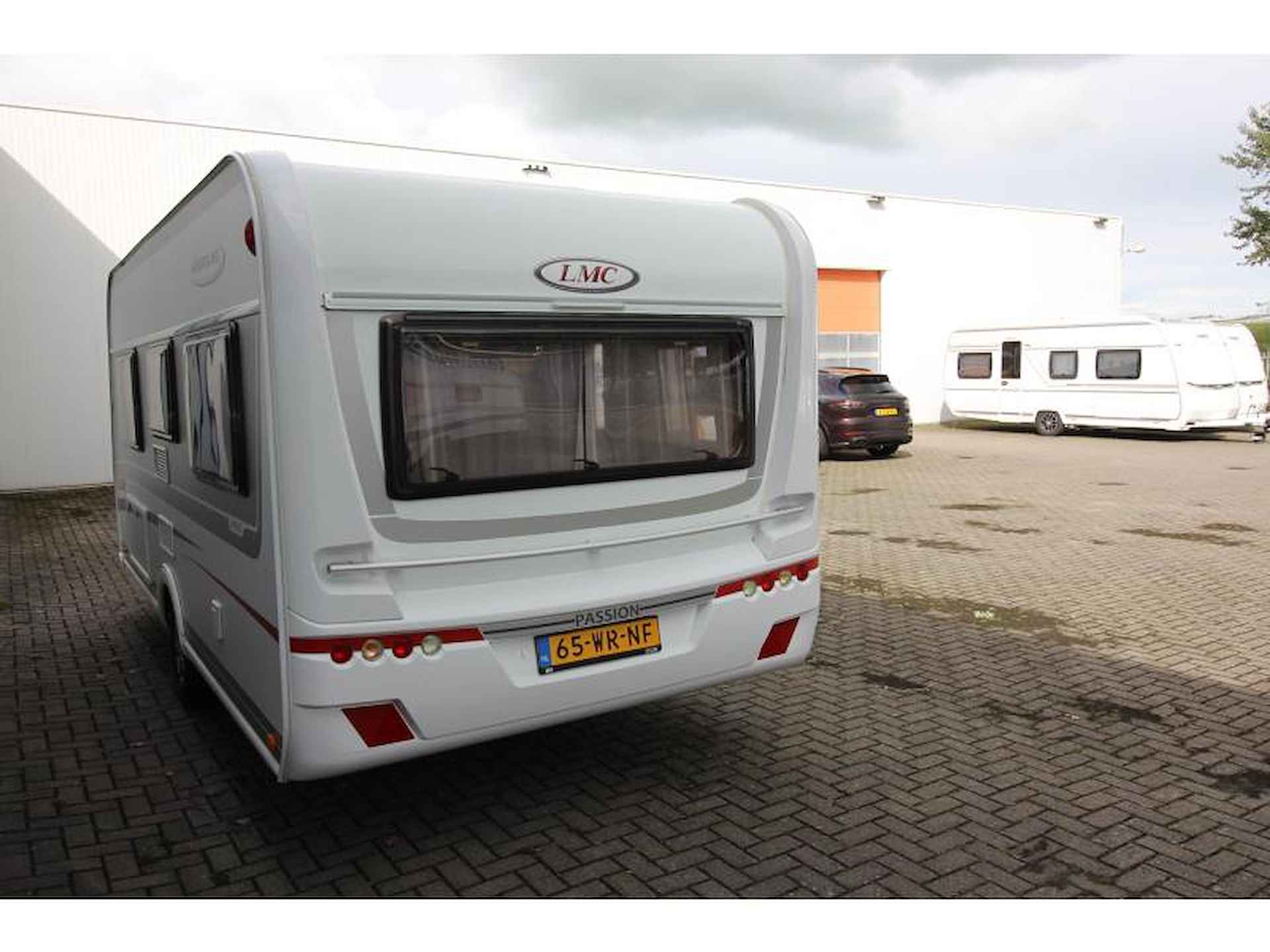 LMC Passion 440 D Vloerverwarming voortent - 23/25