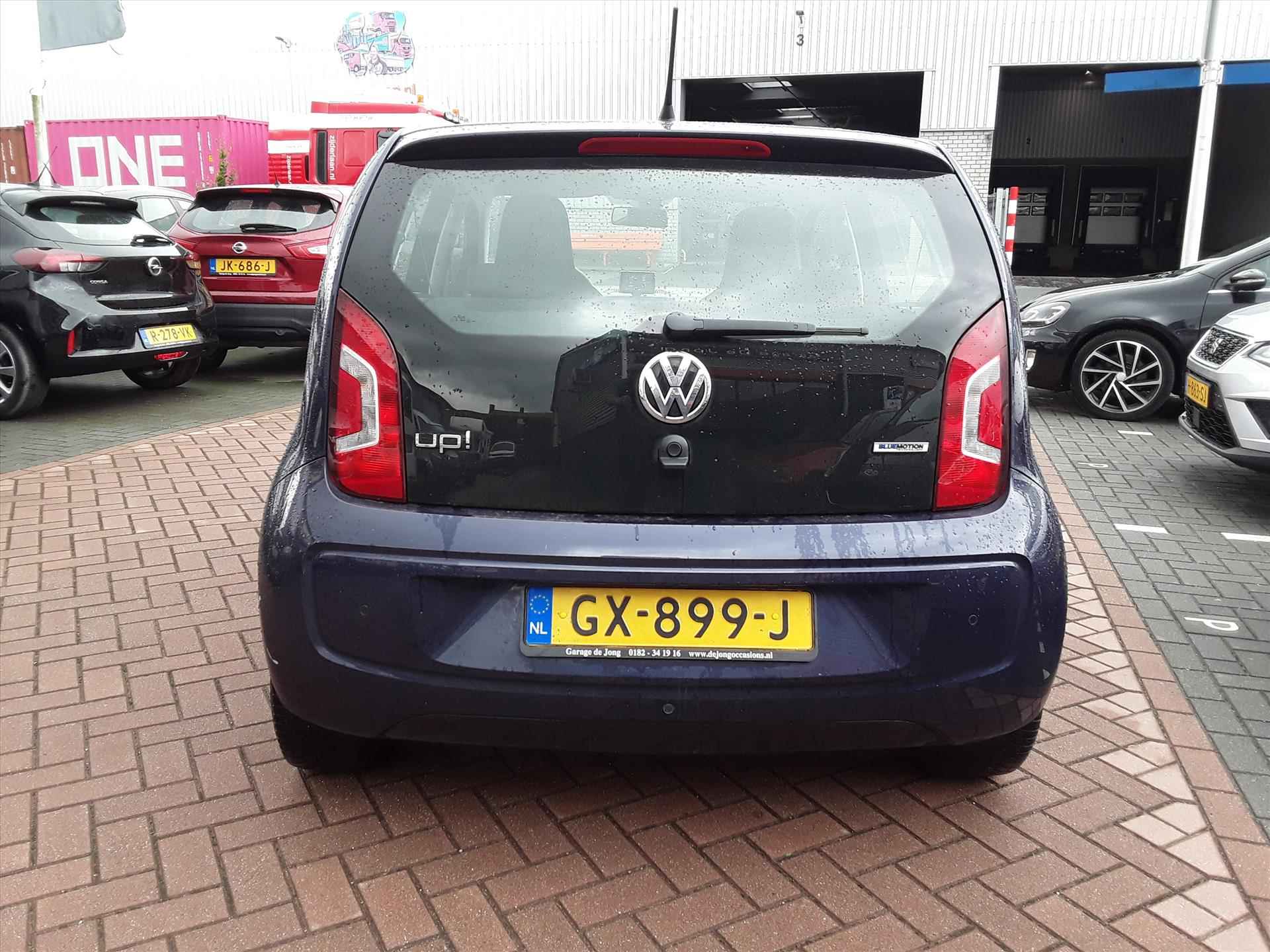 VOLKSWAGEN Up! 1.0 60PK 3D BMT Move up! - 5/25