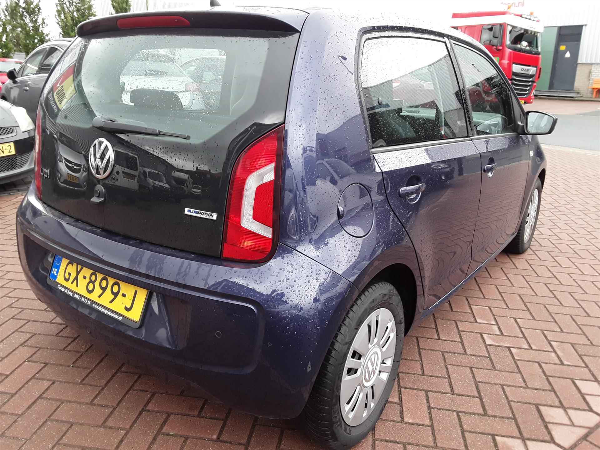 VOLKSWAGEN Up! 1.0 60PK 3D BMT Move up! - 6/25