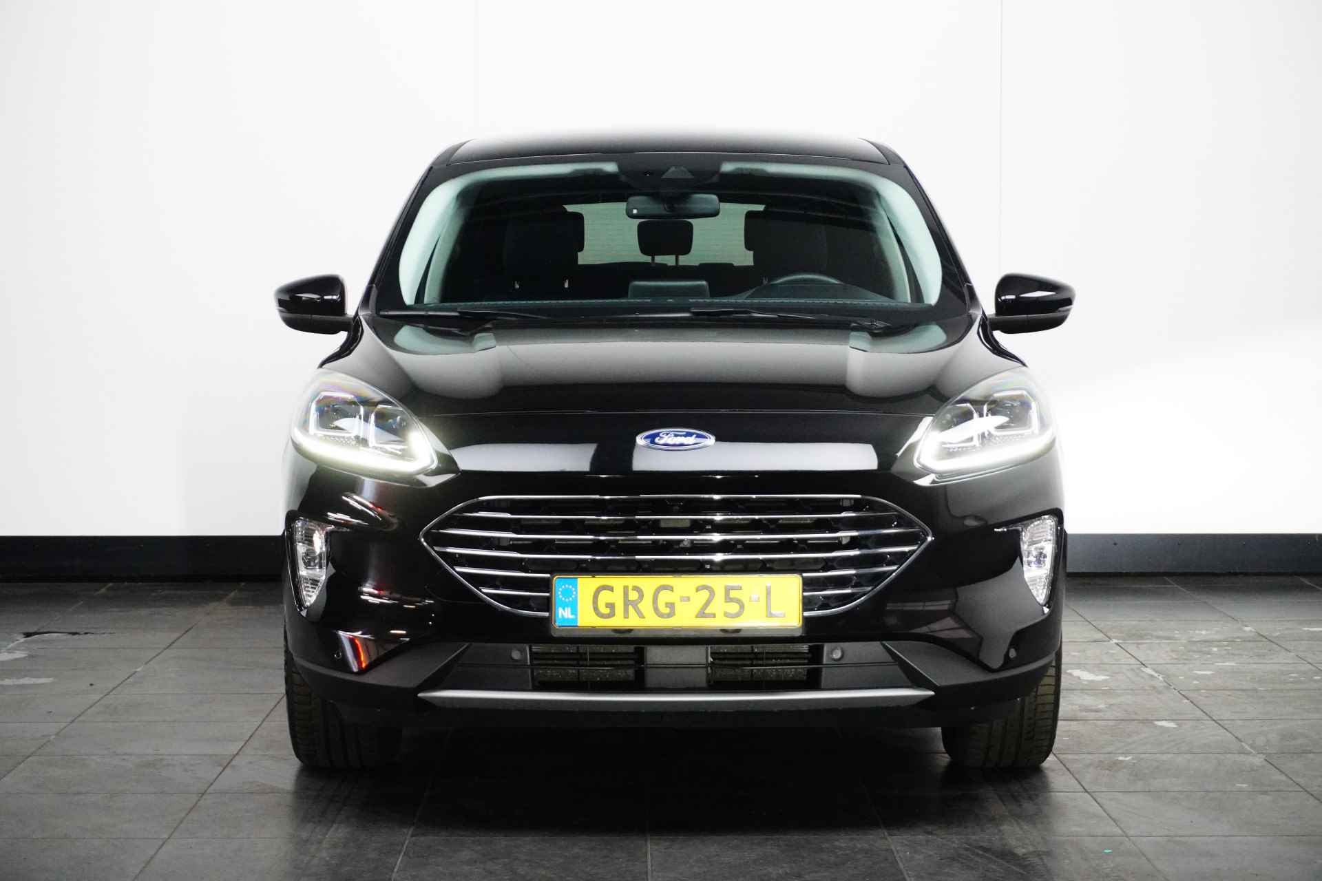 Ford Kuga 2.5 PHEV Titanium X | Camera | Head-Up | Dode hoek | Winterpakket! | Adaptieve Cruise | Clima | Navigatie | Stoel / stuurverwarming | Lichtmetaal | Bluetooth | getint glas | Leder/Stof - 3/29