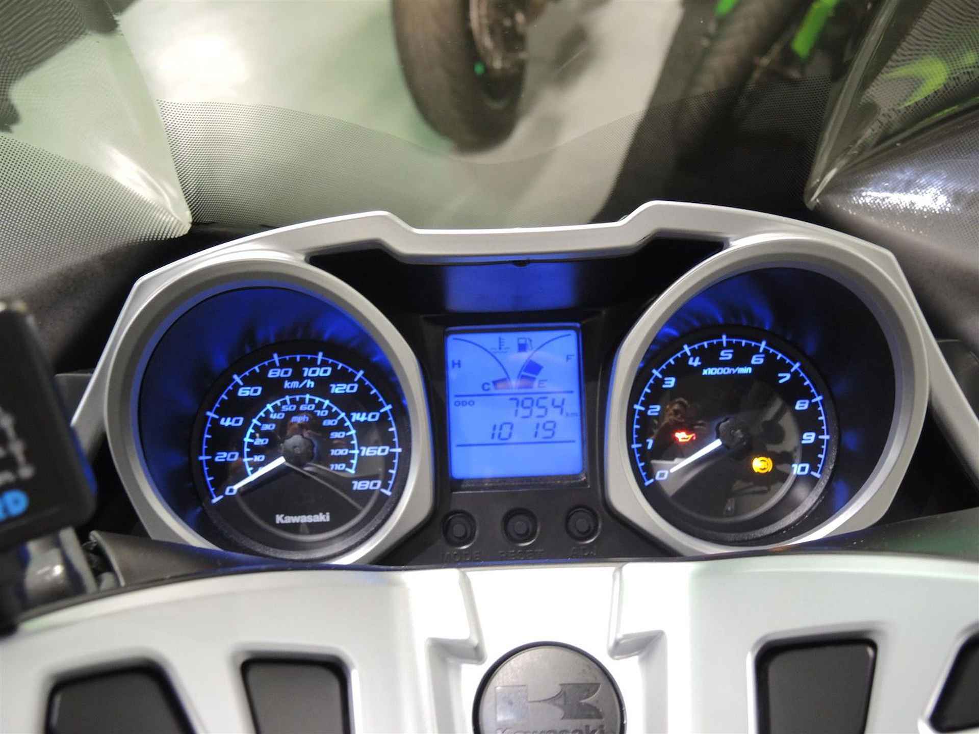 Kawasaki J 300 ABS - 2015 - 2/9