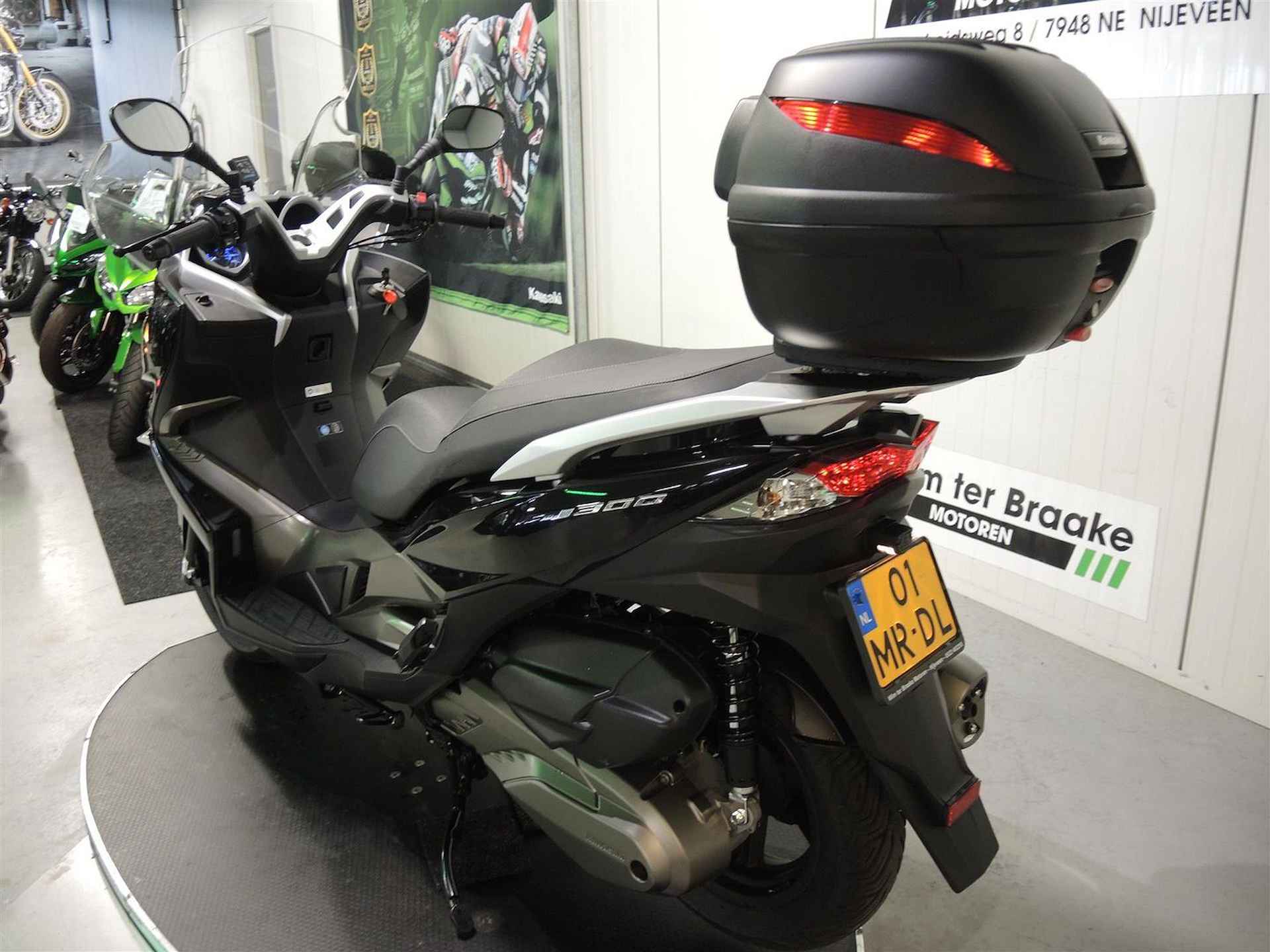 Kawasaki J 300 ABS - 2015 - 5/9