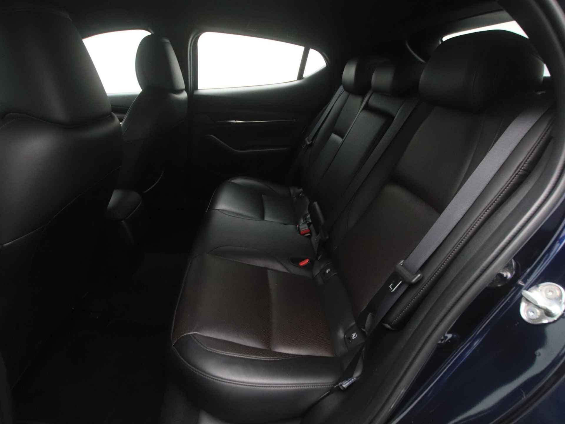 Mazda 3 2.0 SkyActiv-X Comfort met Bose/Leer pakket : dealer onderhouden - 16/50