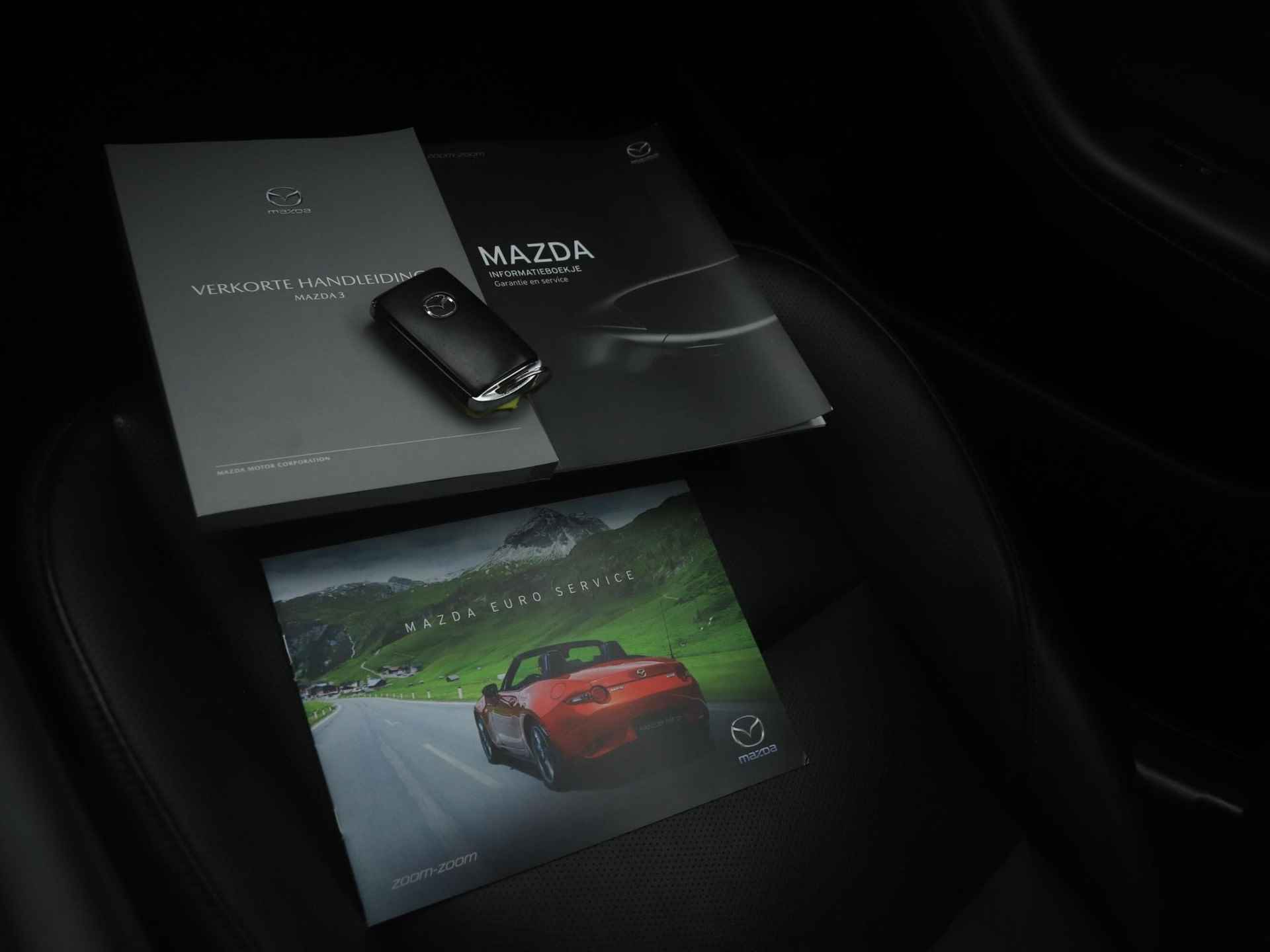 Mazda 3 2.0 SkyActiv-X Comfort met Bose/Leer pakket : dealer onderhouden - 41/50