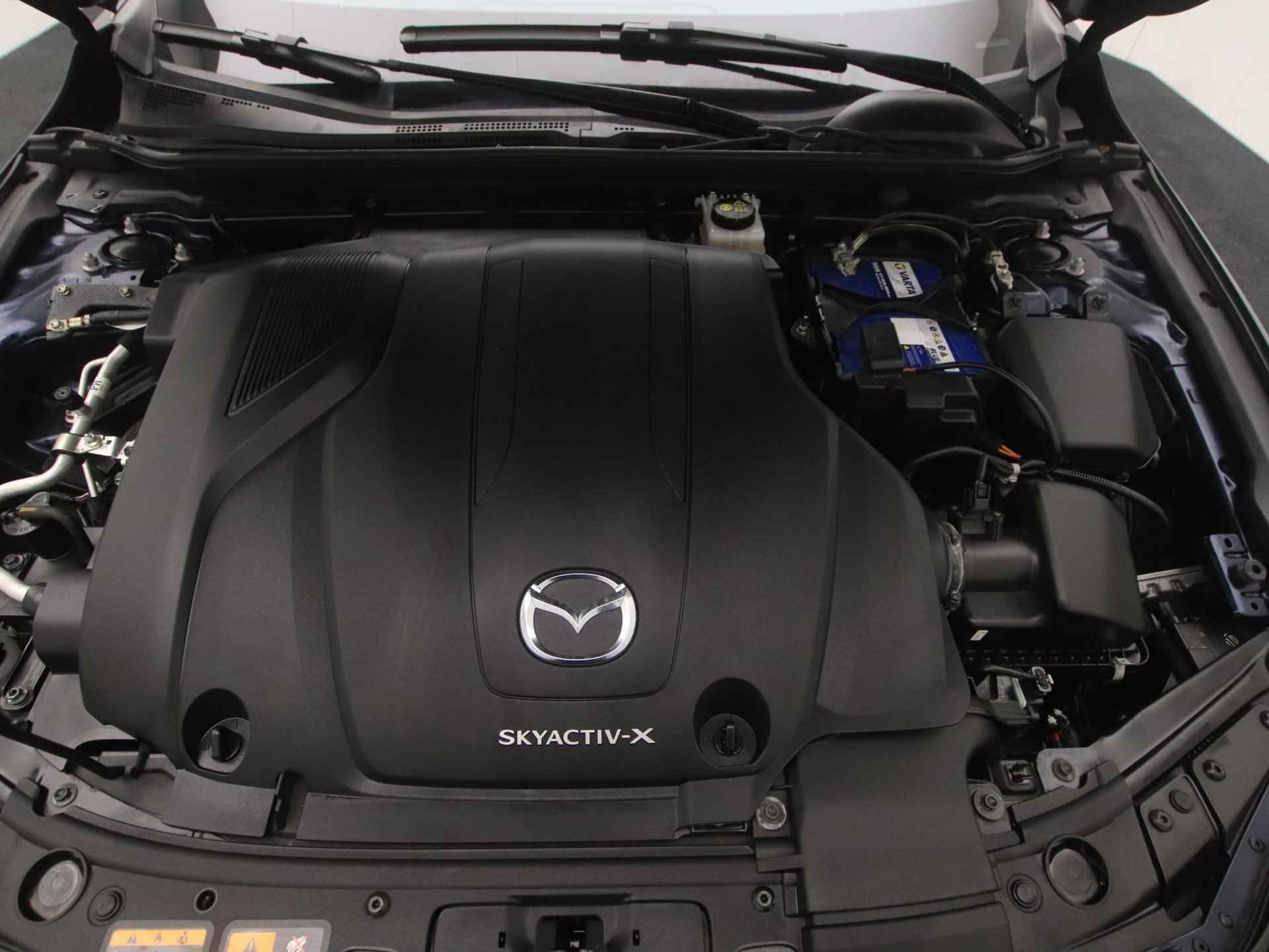 Mazda 3 2.0 SkyActiv-X Comfort met Bose/Leer pakket : dealer onderhouden - 44/50