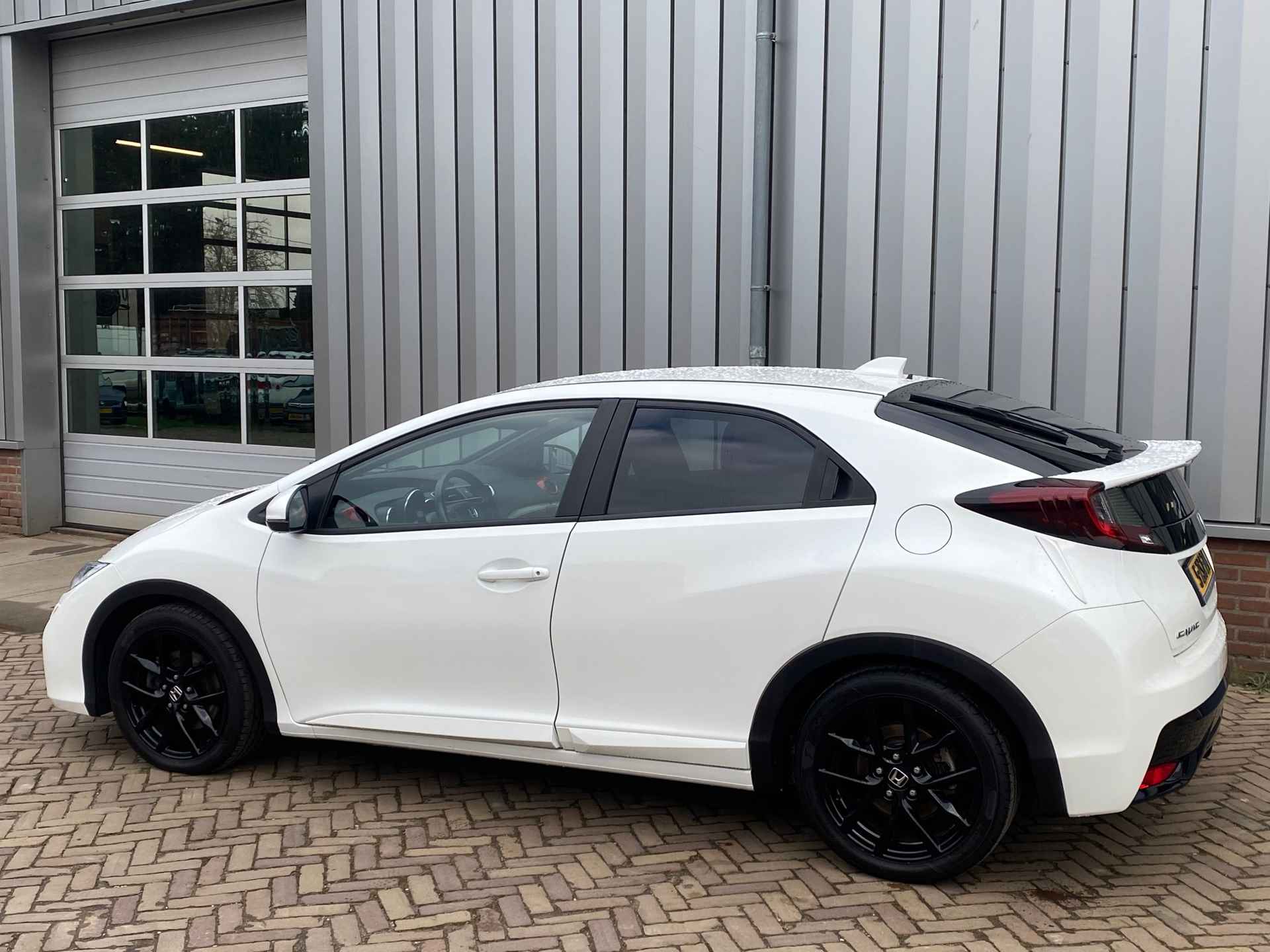 Honda Civic 1.8 Lifestyle - 9/39