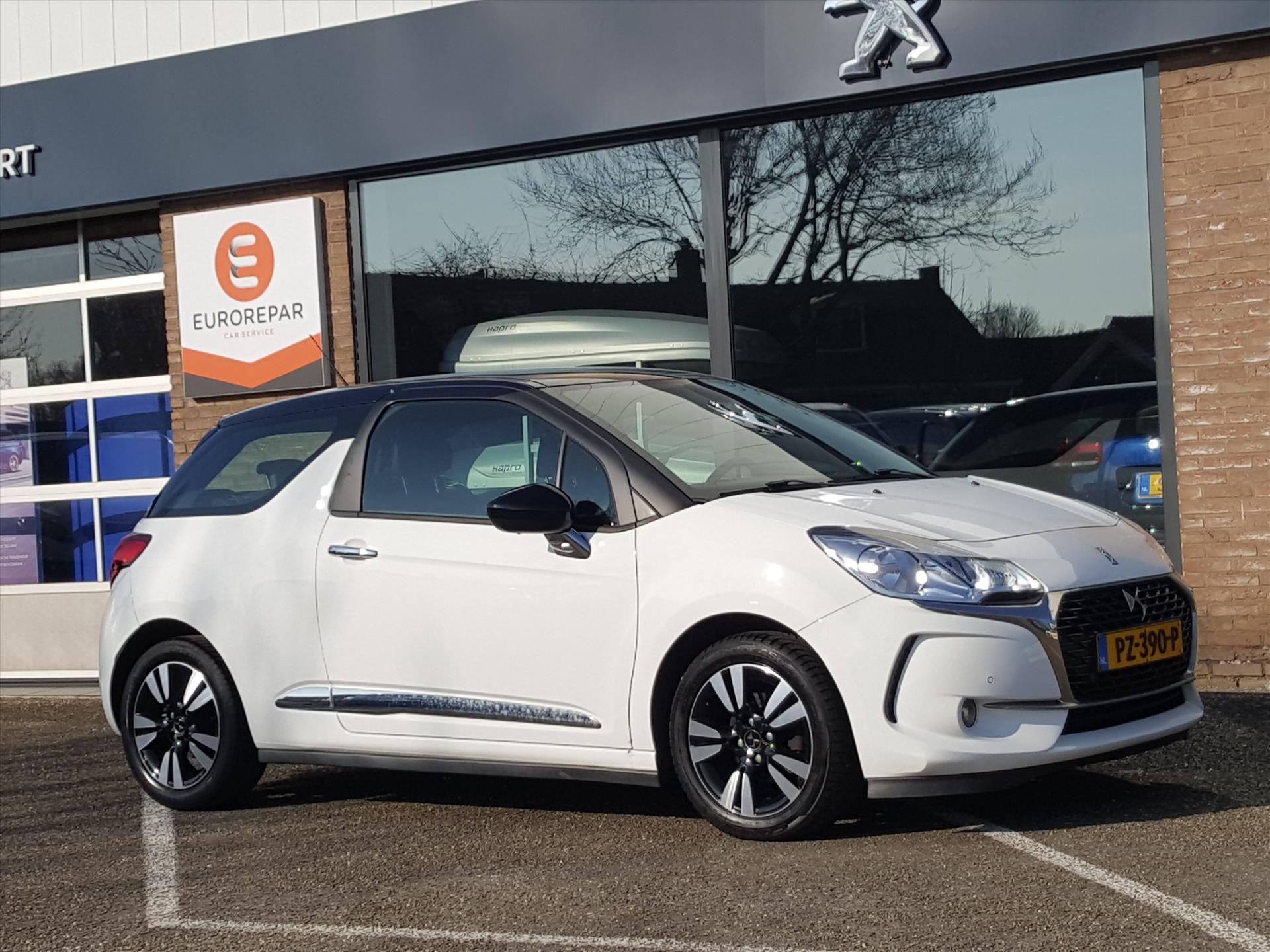 Ds Ds 3 SO SHIC 1.2 PureTech-110pk Navigatie | Cruise & Climate control | Achteruitrijcamera | Parkeersensoren | Bluetooth | LM-velgen | Zwart dak