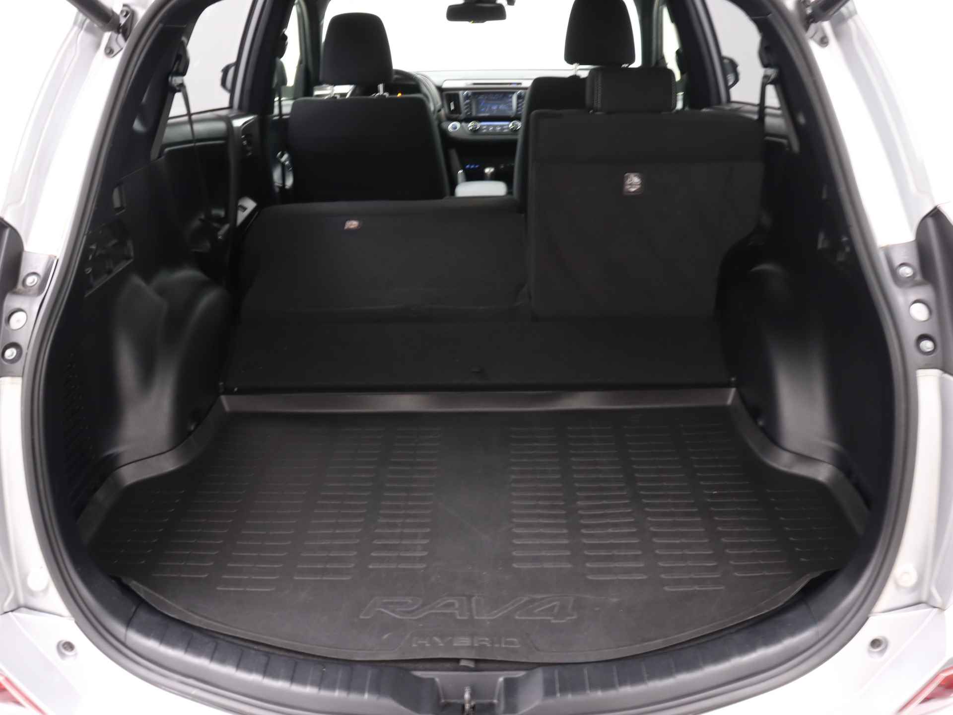 Toyota RAV4 2.5 Hybrid Black Edition Limited | Parkeersensoren voor & achter | Achteruitrijcamera | Navigatie | - 32/40