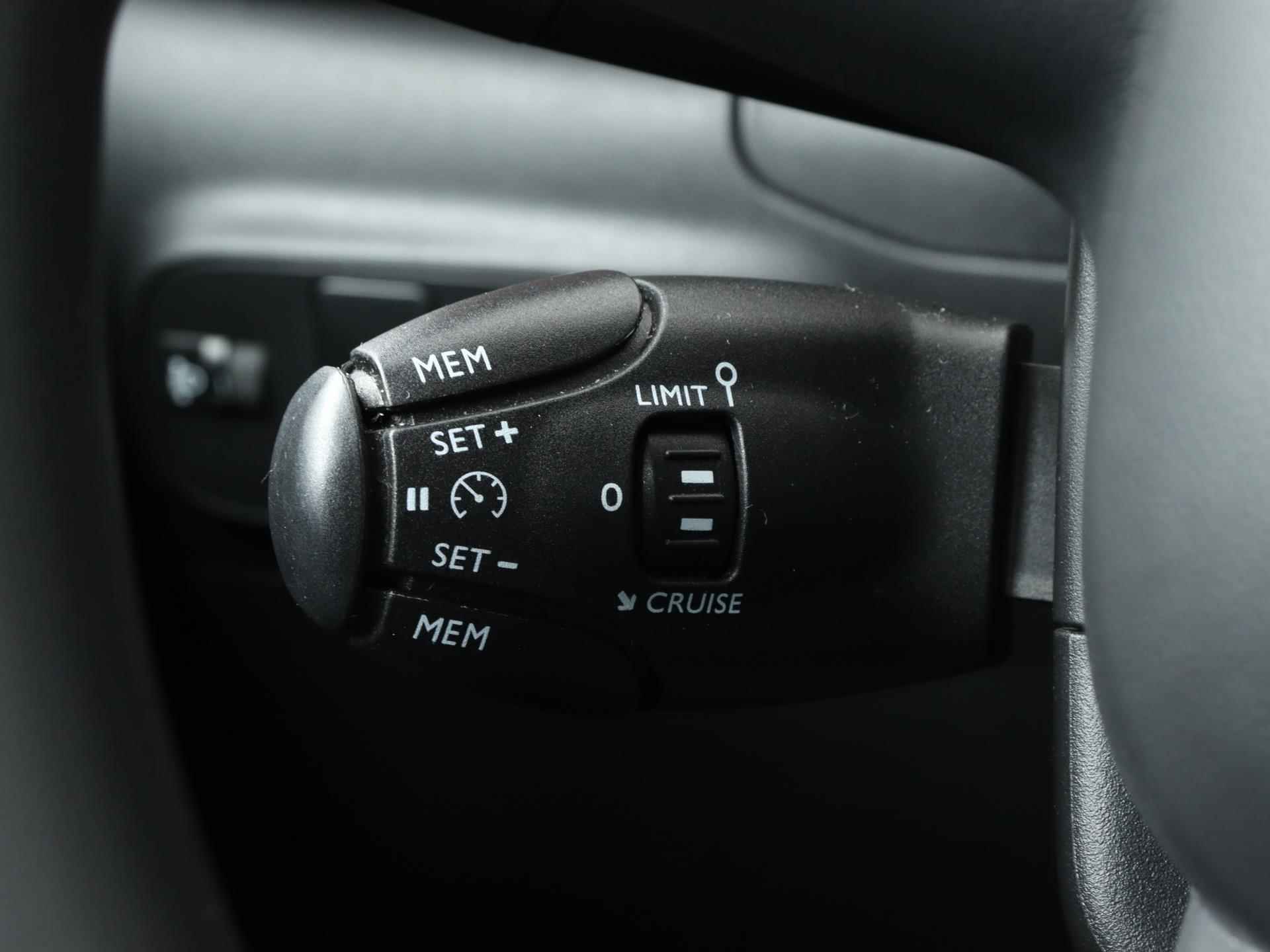 Citroen C3 C-Series 83pk | Navigatie | Climate Control | Cruise Control | Licht Metalen Velgen 16"| Bluetooth - 27/37