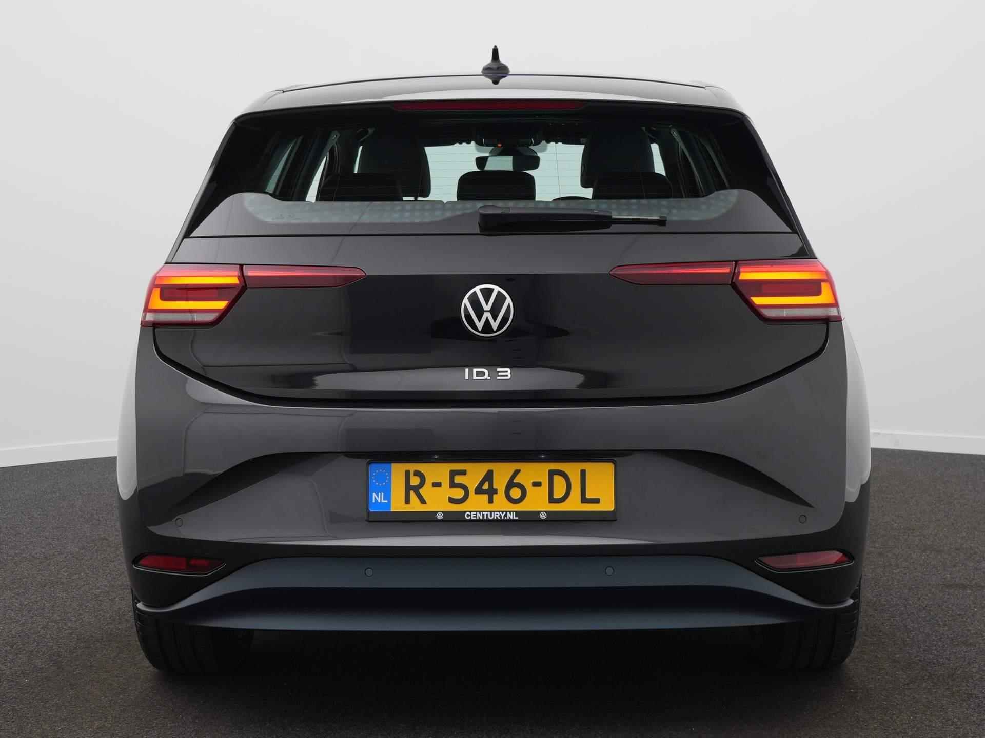 Volkswagen ID.3 Pure 45 kWh Navigatie / Camera / Ecc / L.M. Velgen 19 Inch - 6/50
