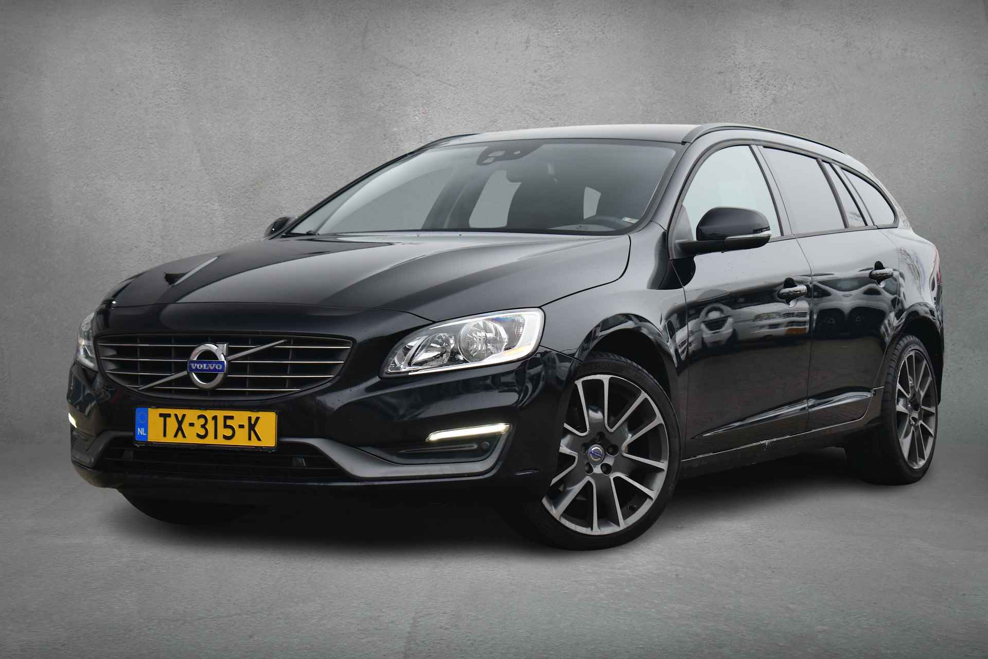 Volvo V60 2.0 D4 Summum | 181 pk | Trekhaak | Leer | Stoelverwarming - 11/11