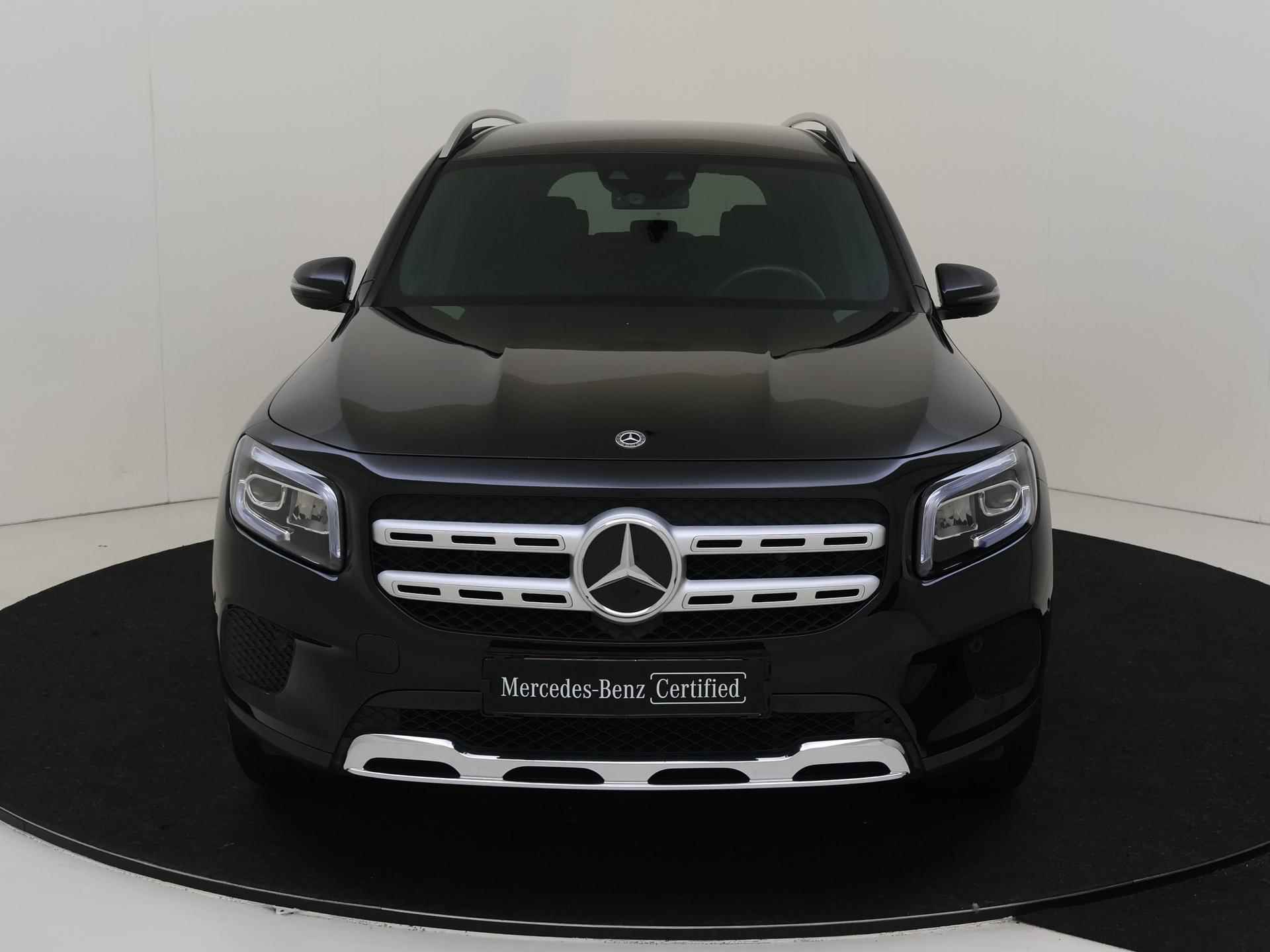 Mercedes-Benz GLB 200 Premium - 9/30