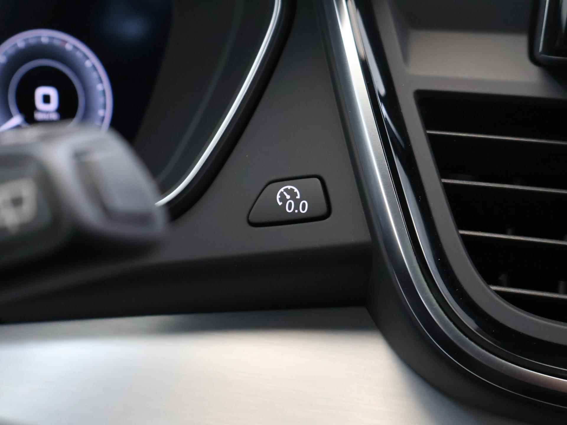 Audi Q5 55 TFSI e Quattro S Line | 367pk | Panoramadak | Matrix LED | Parkeercamera | Sfeerverlichting | Navigatie | Climate Control | Cruise Control | Bluetooth | - 34/54