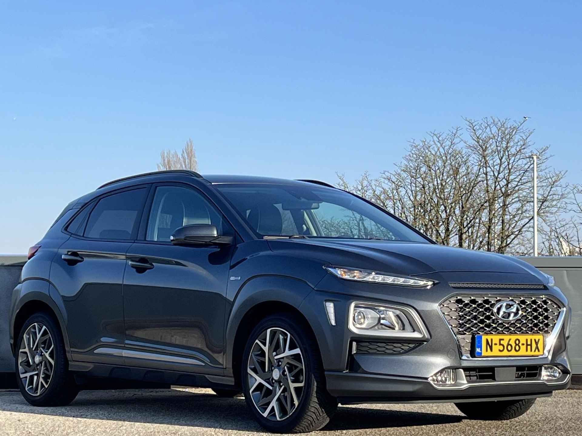 Hyundai Kona 1.6 GDI HEV Fashion | Hybride aandrijving | Navigatie met touchscreen | 18'' Bi-color lmv | Camera | Stoel & stuurverwarming | - 7/50