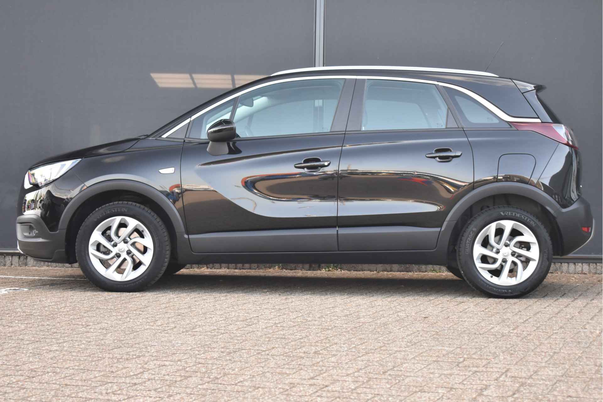 Opel Crossland X 1.2 Turbo Innovation 110pk | Navigatie | AGR Comfortstoelen | Dealeronderhouden | Climate Control | Parkeersensoren | 16" LMV !! - 4/39