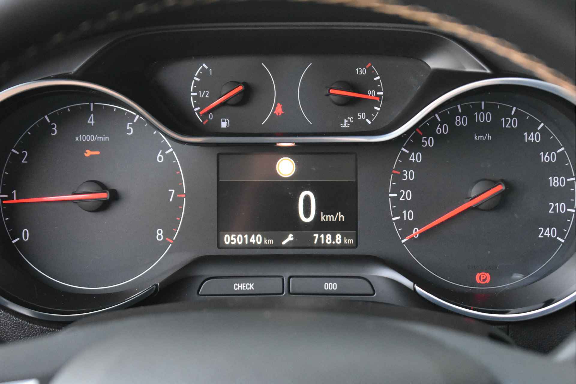 Opel Crossland X 1.2 Turbo Innovation 110pk | Navigatie | AGR Comfortstoelen | Dealeronderhouden | Climate Control | Parkeersensoren | 16" LMV !! - 15/39