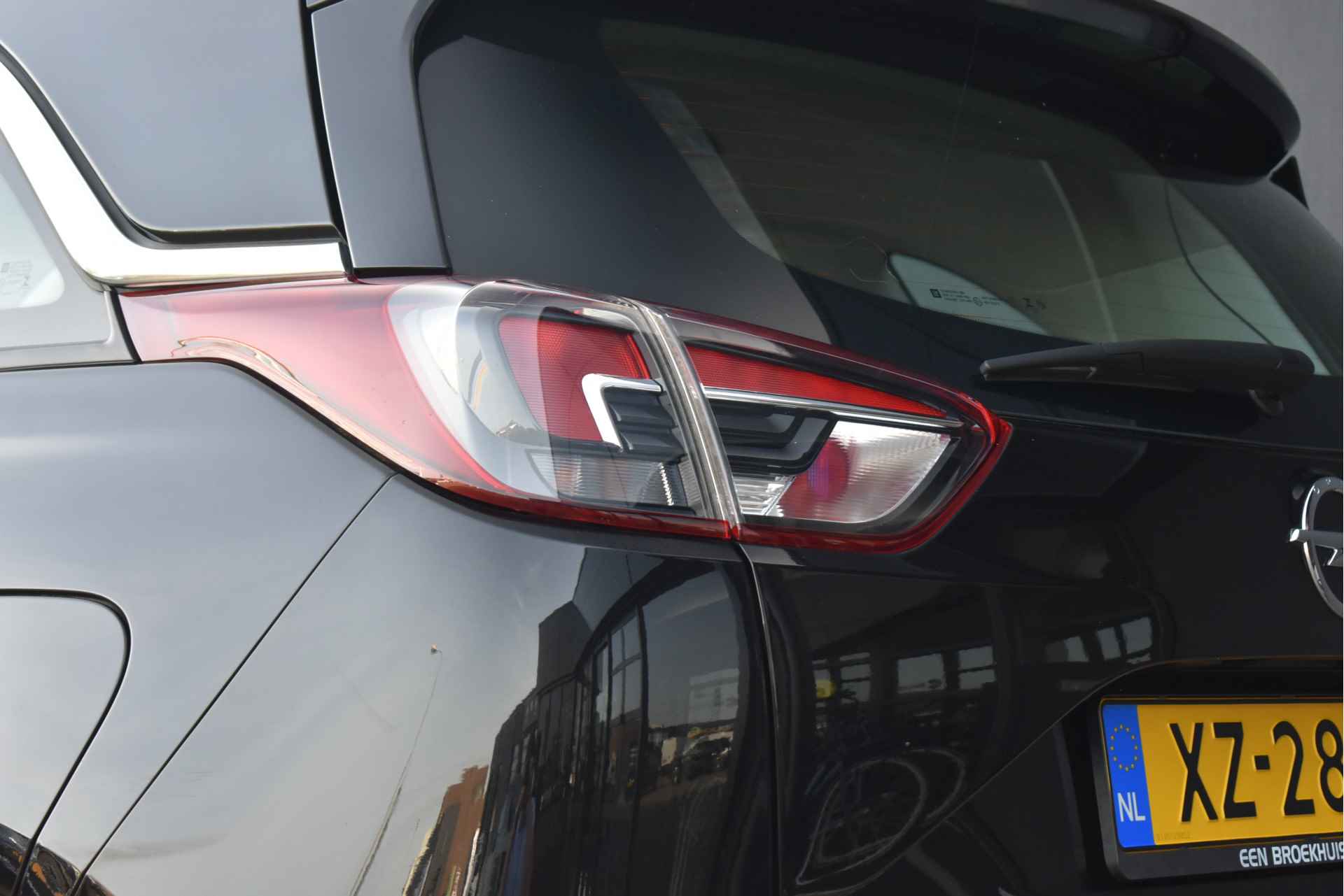 Opel Crossland X 1.2 Turbo Innovation 110pk | Navigatie | AGR Comfortstoelen | Dealeronderhouden | Climate Control | Parkeersensoren | 16" LMV !! - 39/39