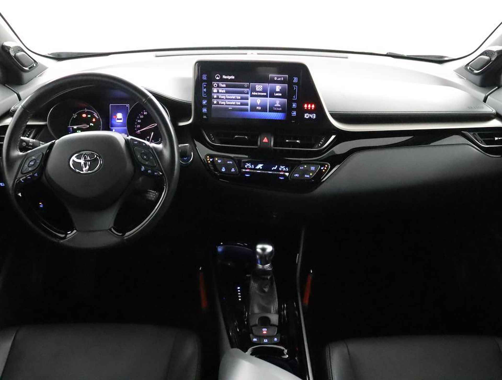 Toyota C-HR 1.8 Hybrid Bi-Tone | Lederen bekleding | Adaptieve cruise control | Stoelverwarming | Stuurverwarming | - 4/78