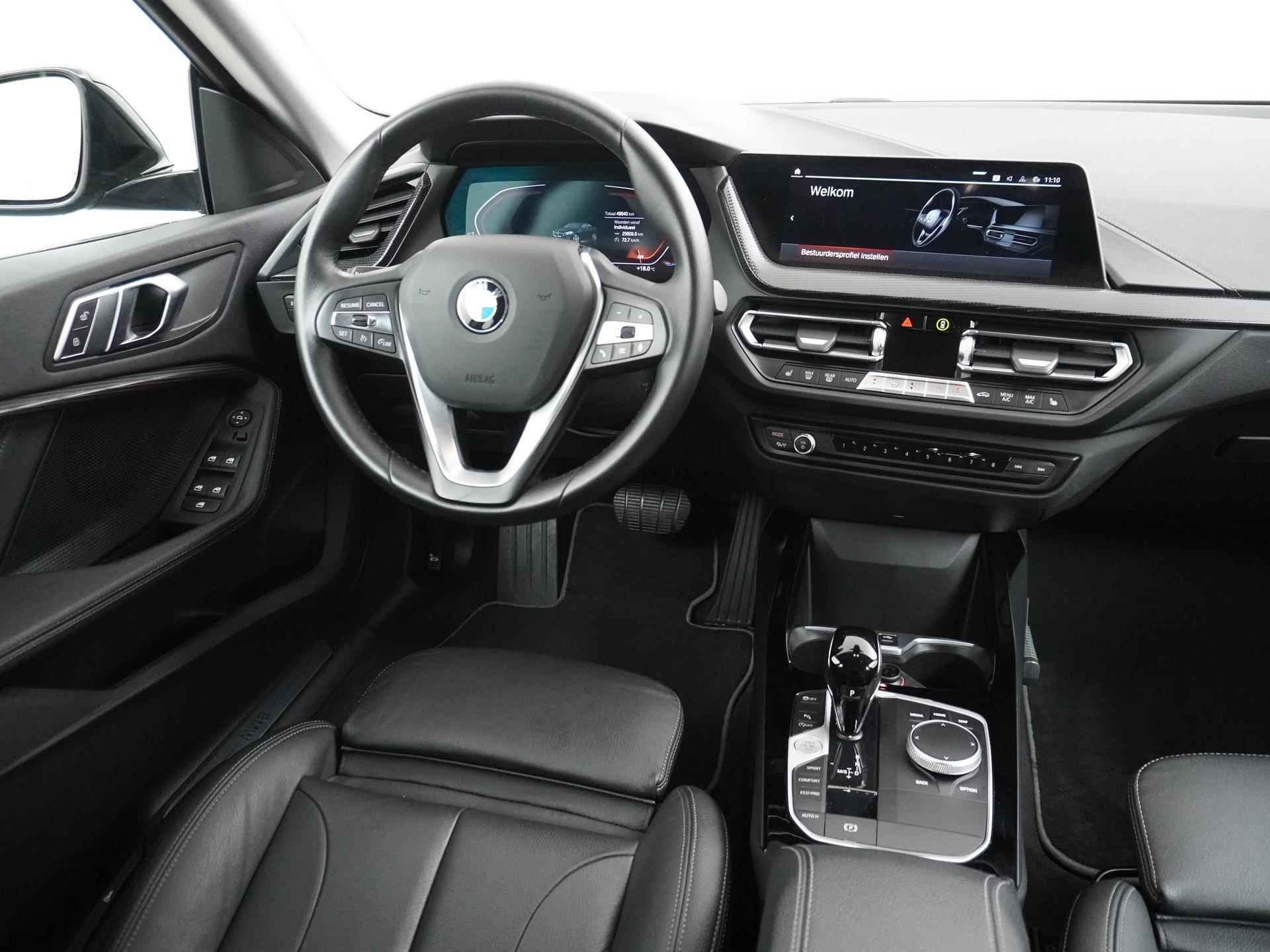 BMW 2-serie Gran Coupé 218i AUTOMAAT SPORT | LEDEREN SPORTSTOELEN +stoelverw. | DEALER ONDERHIOUDEN | CAMERA - 23/45