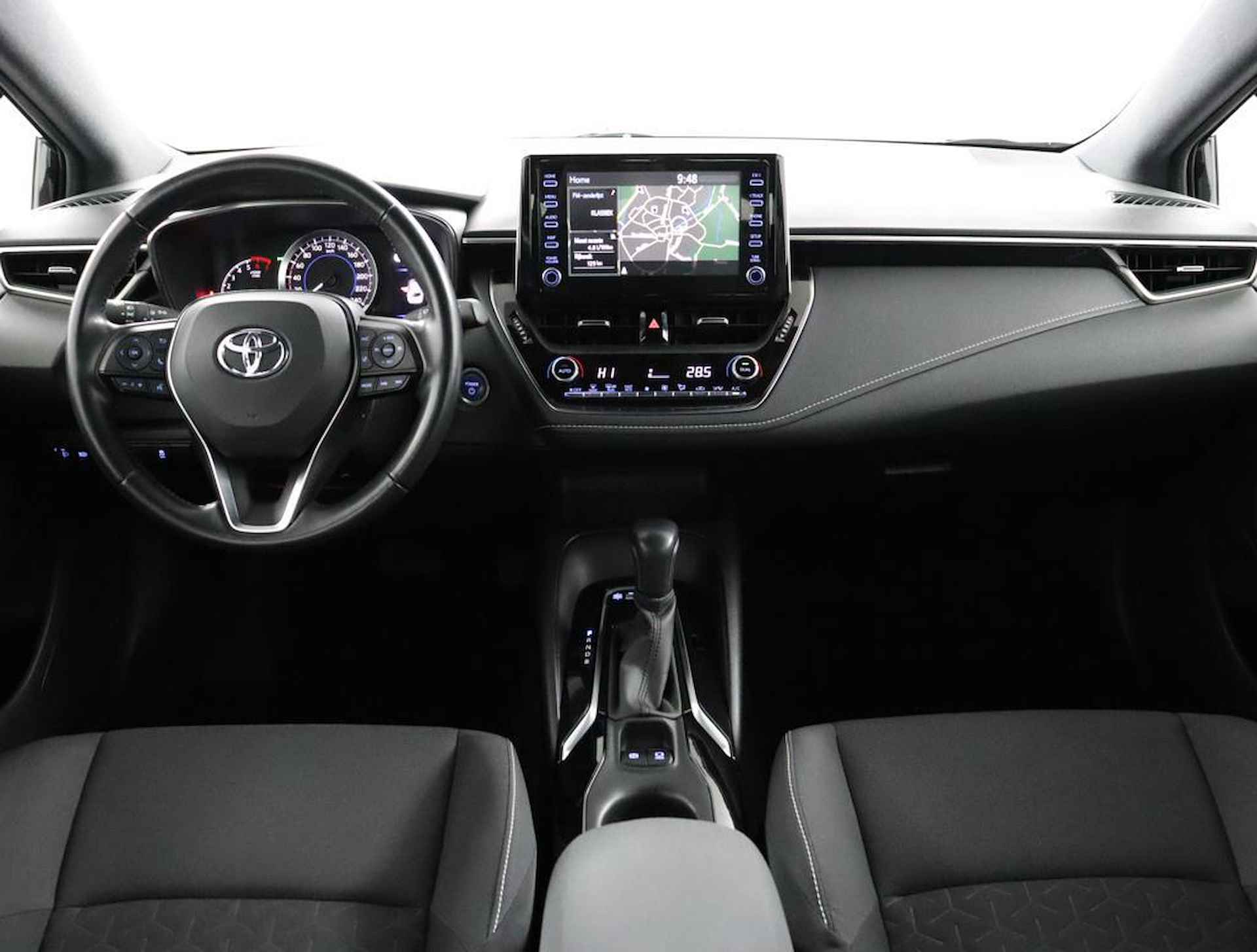 Toyota Corolla Touring Sports 1.8 Hybrid Active | Navigatie | Climate Control | 10 Jaar Garantie! | - 4/49