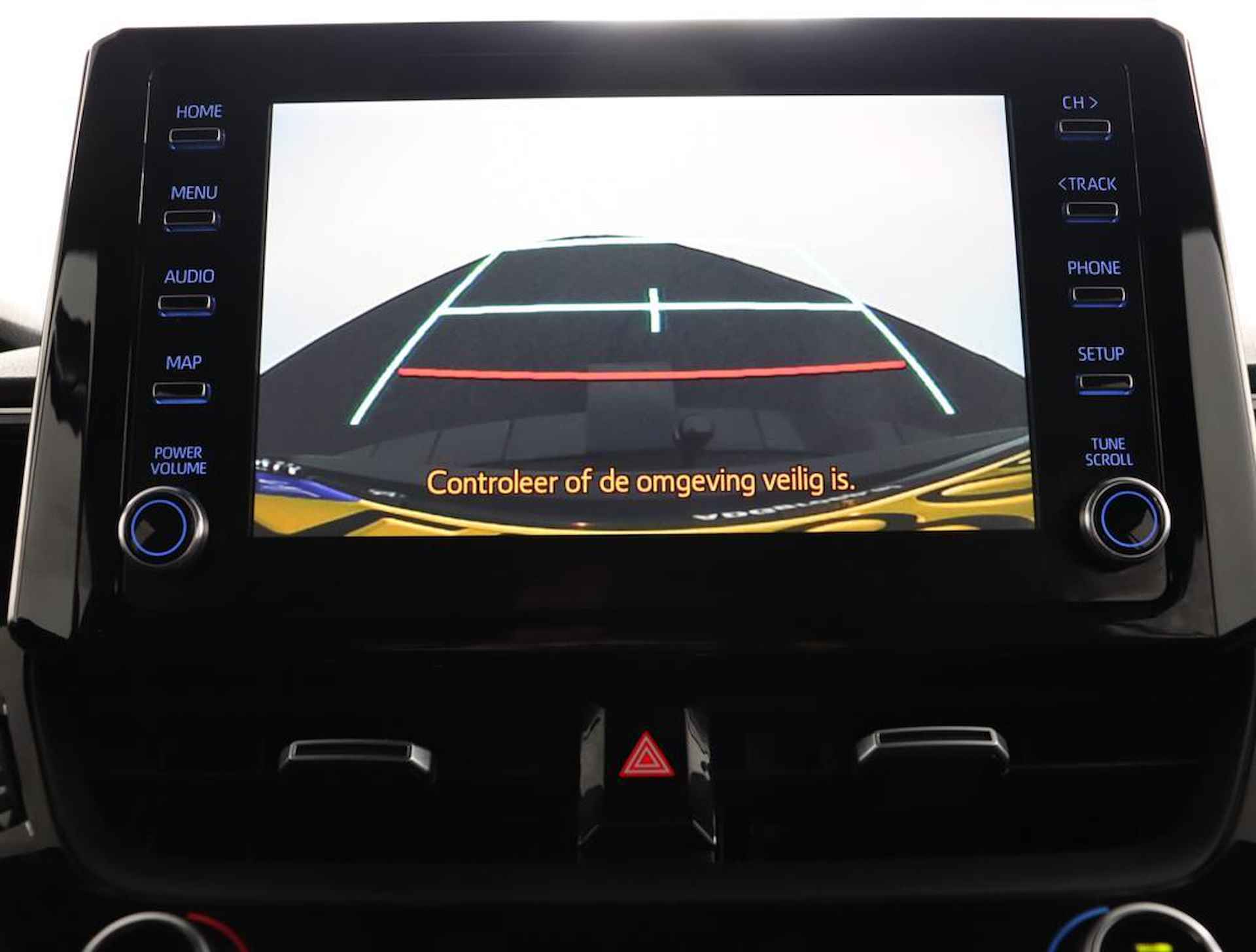 Toyota Corolla Touring Sports 1.8 Hybrid Active | Navigatie | Climate Control | 10 Jaar Garantie! | - 8/49