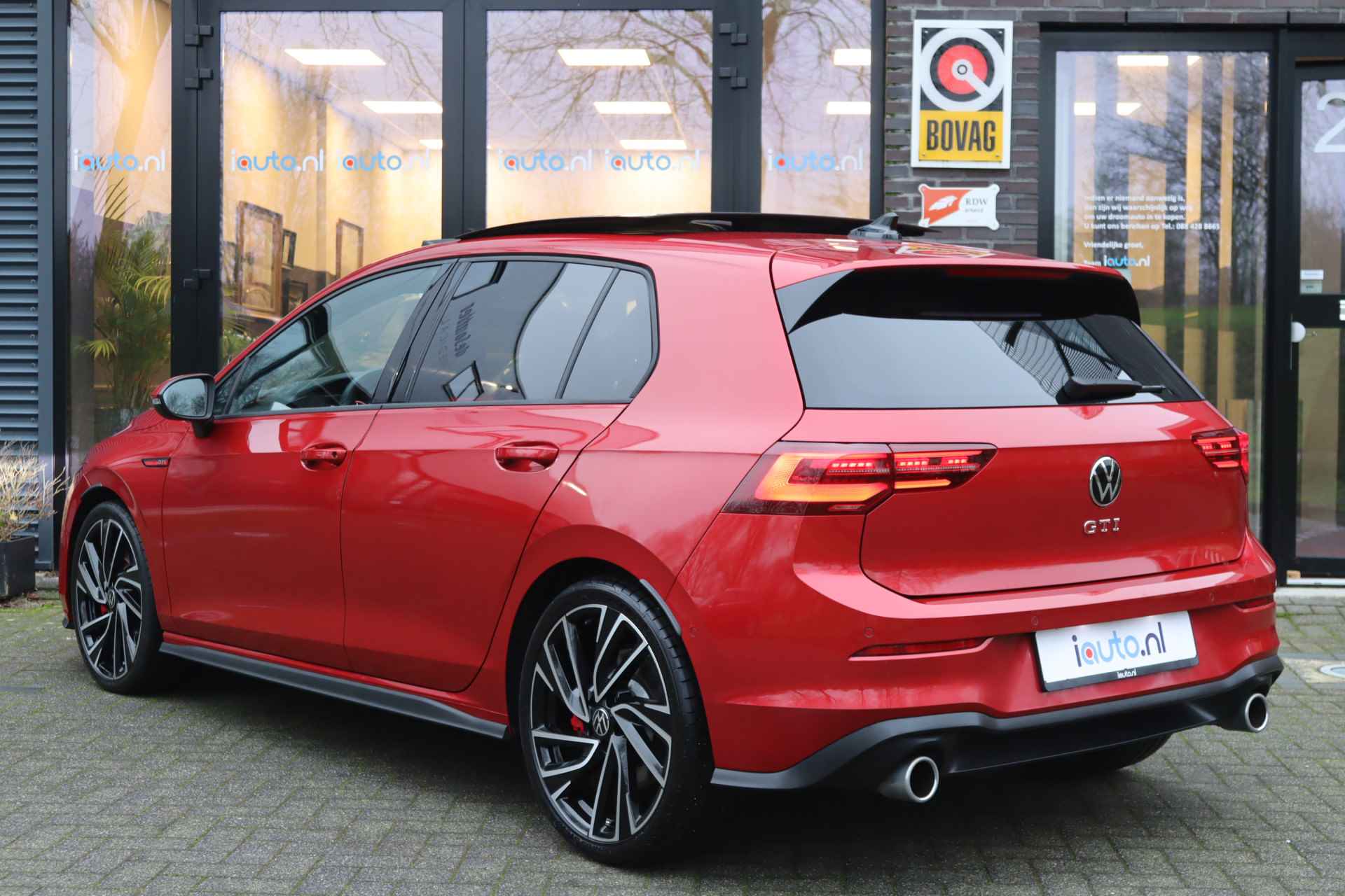 Volkswagen Golf 2.0 TSI 180kW GTI Pano/IQ.Light/HK/Keyless/Camera/DCC/Dode hoek/19" - 6/39