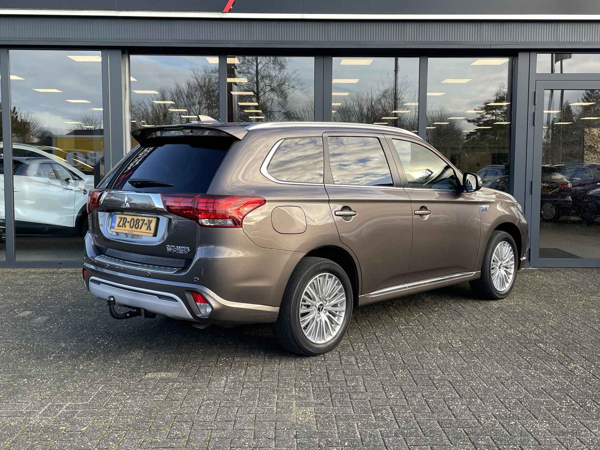 Mitsubishi Outlander 2.4 PHEV Intense+ | Trekhaak - 4/45