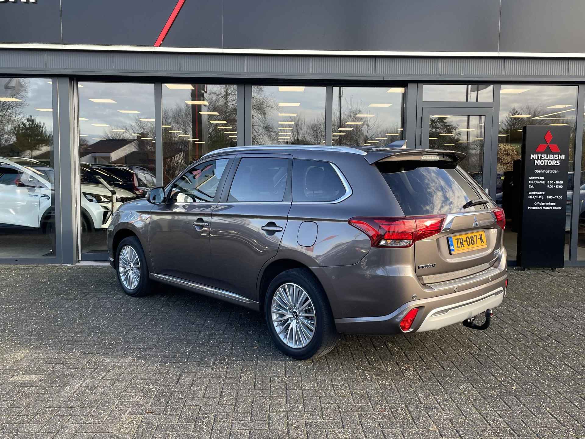 Mitsubishi Outlander 2.4 PHEV Intense+ | Trekhaak - 11/45