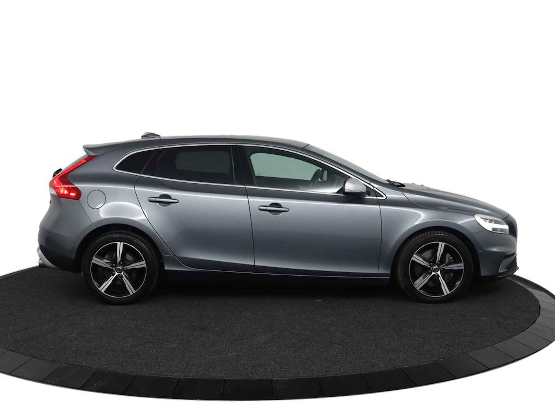 Volvo V40 T4 Business Sport | Panoramadak | Standkachel | Parkeercamera | Parkeersensoren V+A | Stoelverwarming | DAB+ | Getint Glas | Key - 12/45