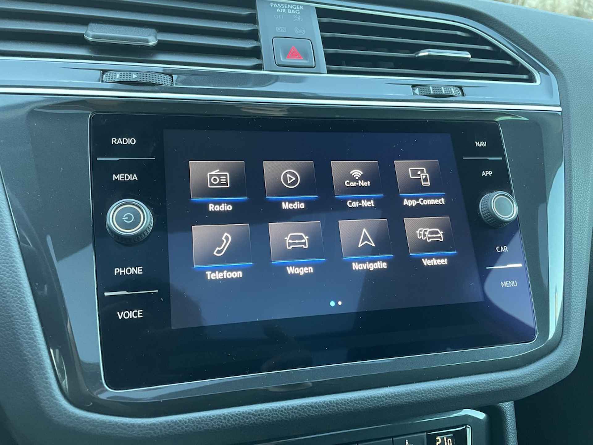 Volkswagen Tiguan 1.5 TSI ACT CL Bns | Pano | Carplay | Massagestoel | Advance Pac - 26/28