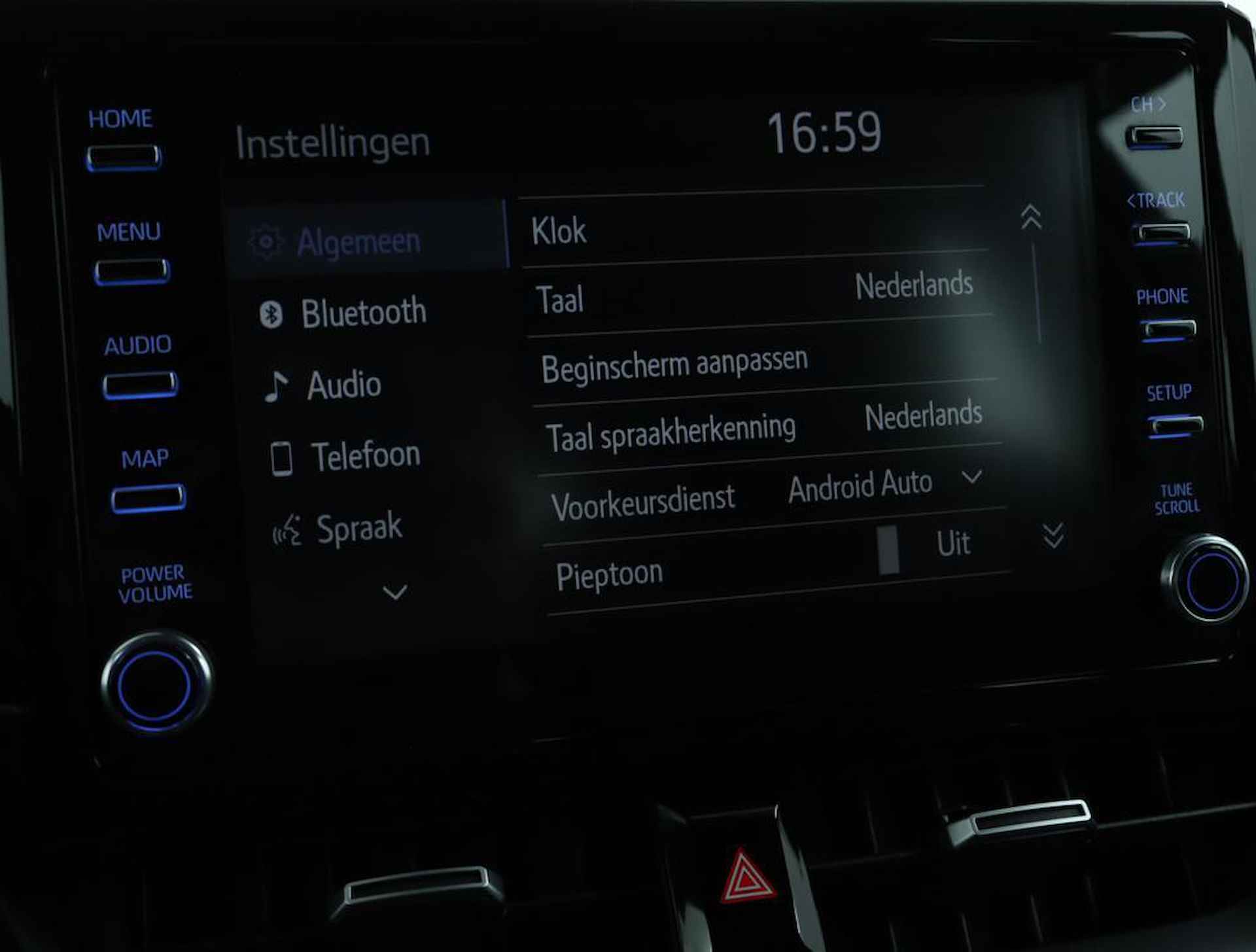 Toyota Corolla Touring Sports 1.8 Hybrid Business Intro | Adaptive Cruise Control | Apple Carplay | Android Auto | Parkeersensoren | Achteruitrijcamera | Navigatie | Head-up Display | - 8/50